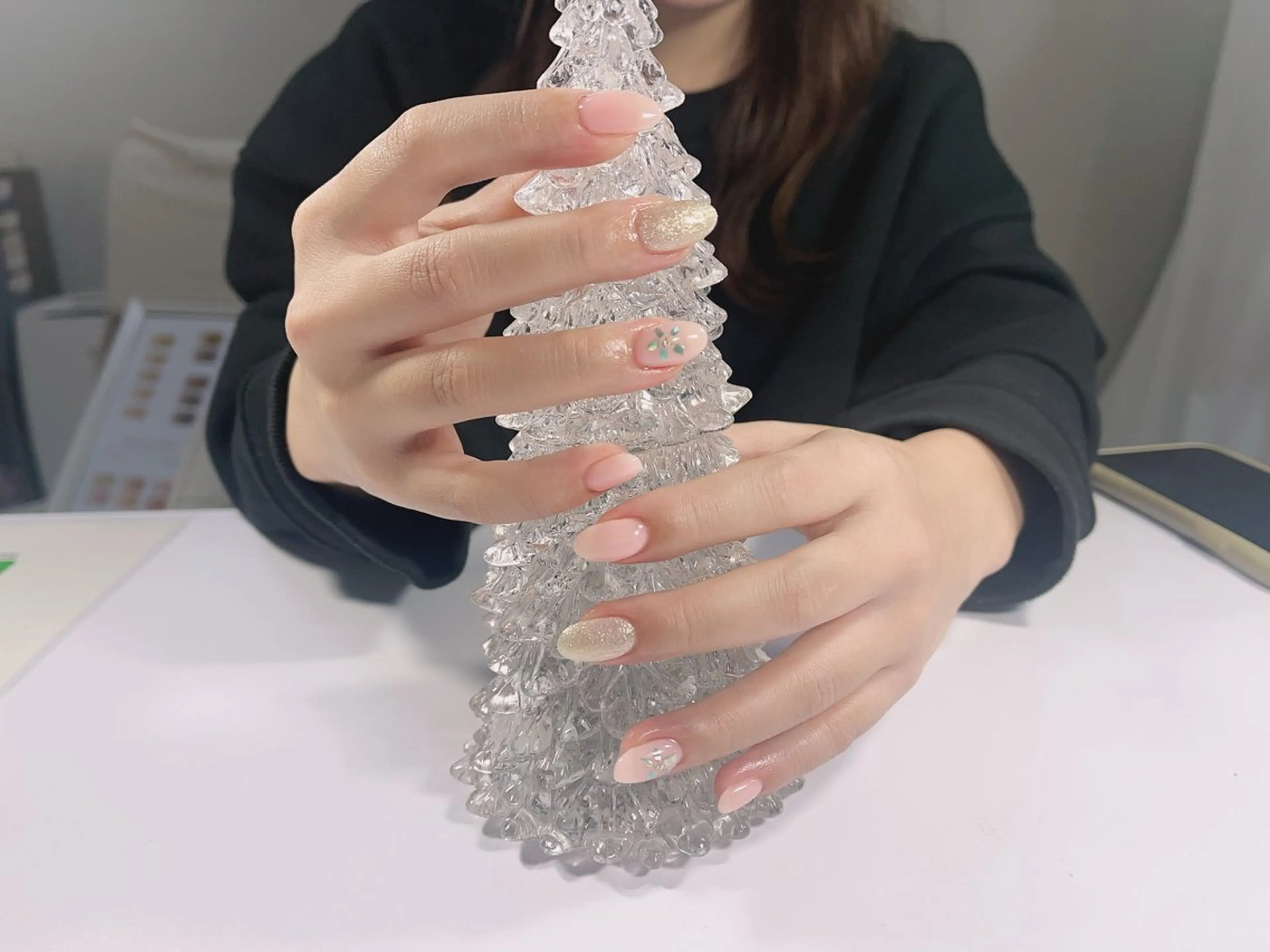ネイル 山木 友美のネイルデザイン