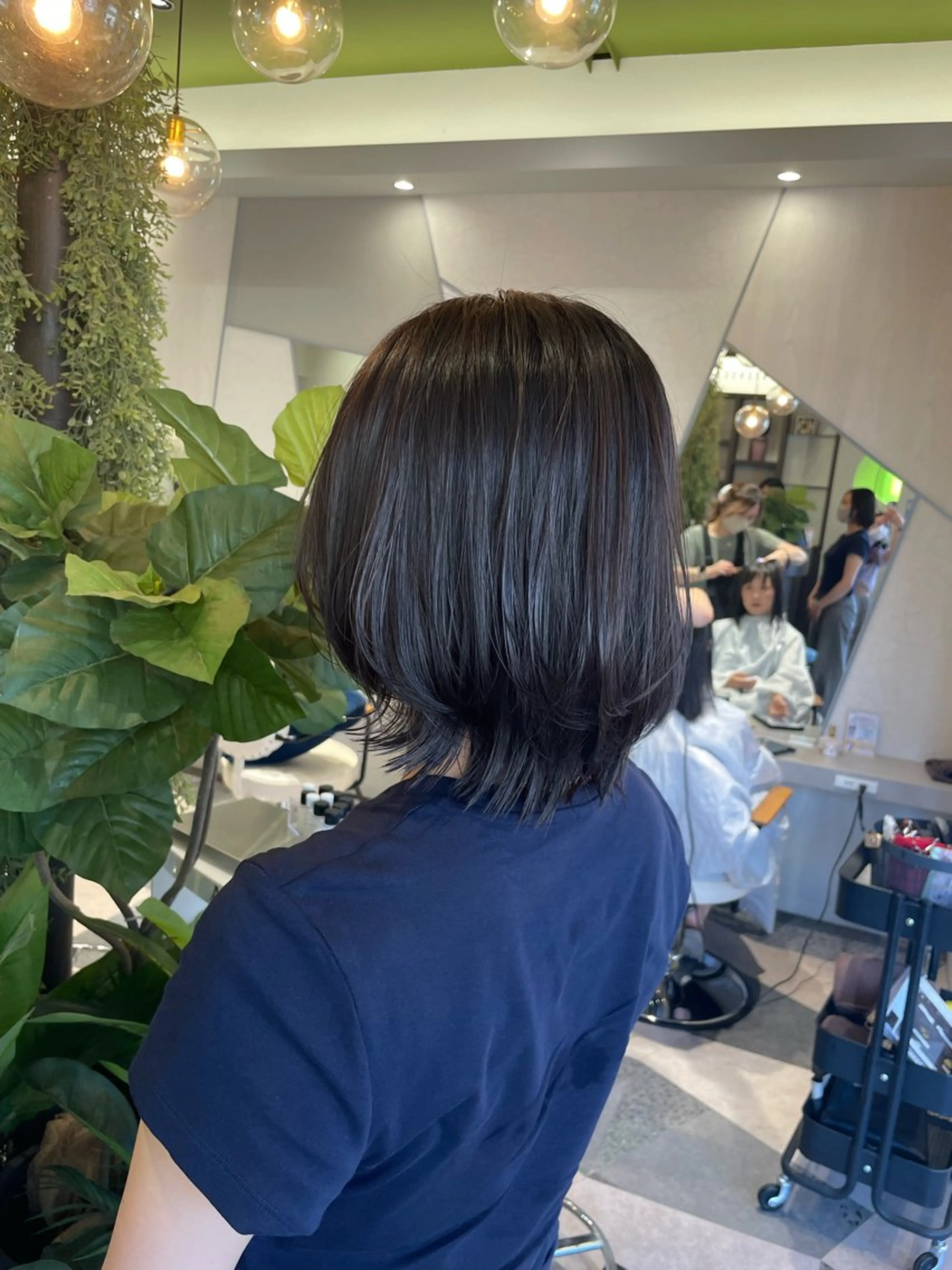セミロング カット ヘアカラー 内藤 すずなのヘアスタイル