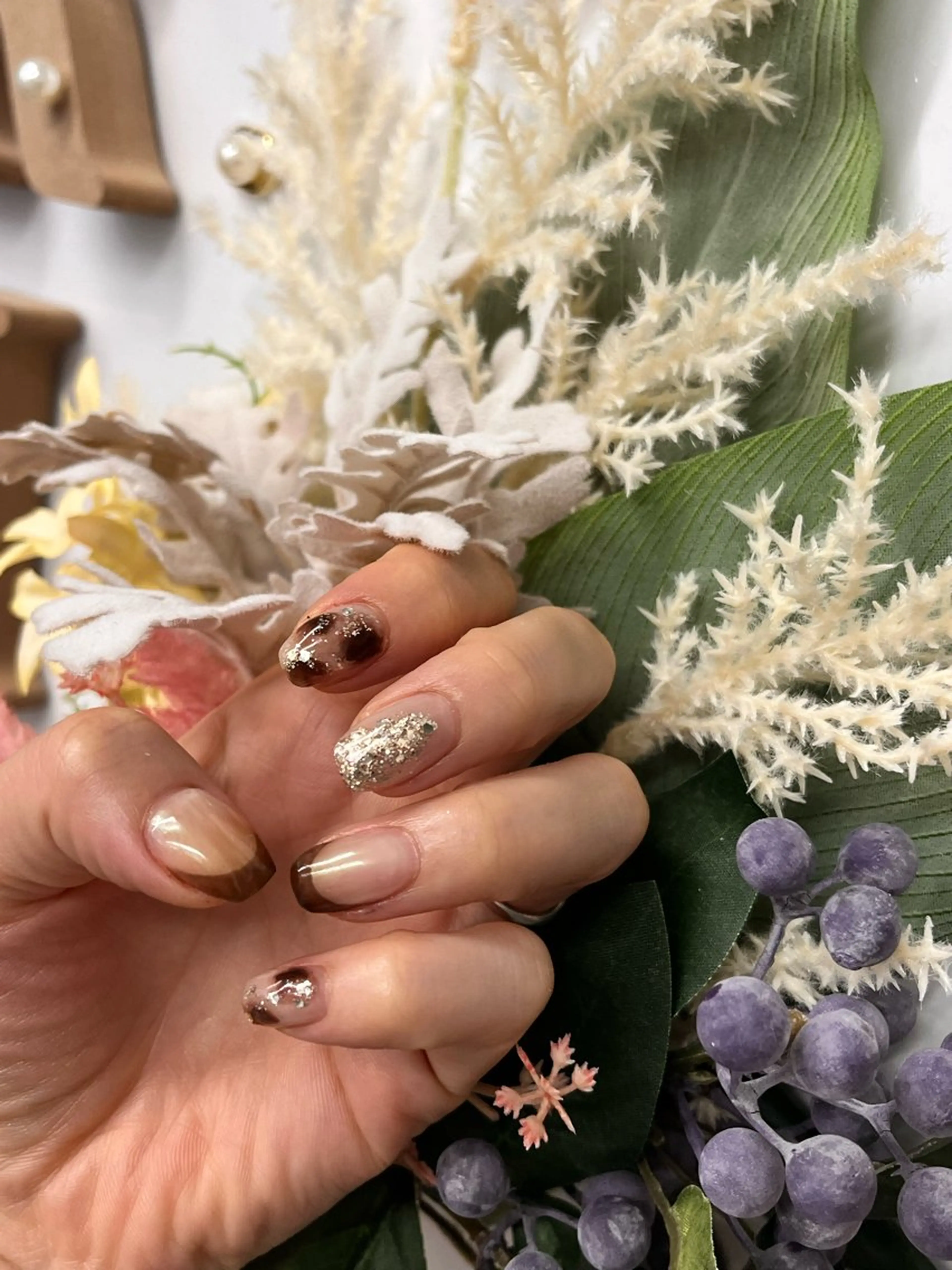 ネイル アニマル柄 オーロラネイル べっ甲ネイル フレンチネイル ラメ(グリッター) RIONnail(リオンネイル)所属・RIONnail Yurikaのネイルデザイン