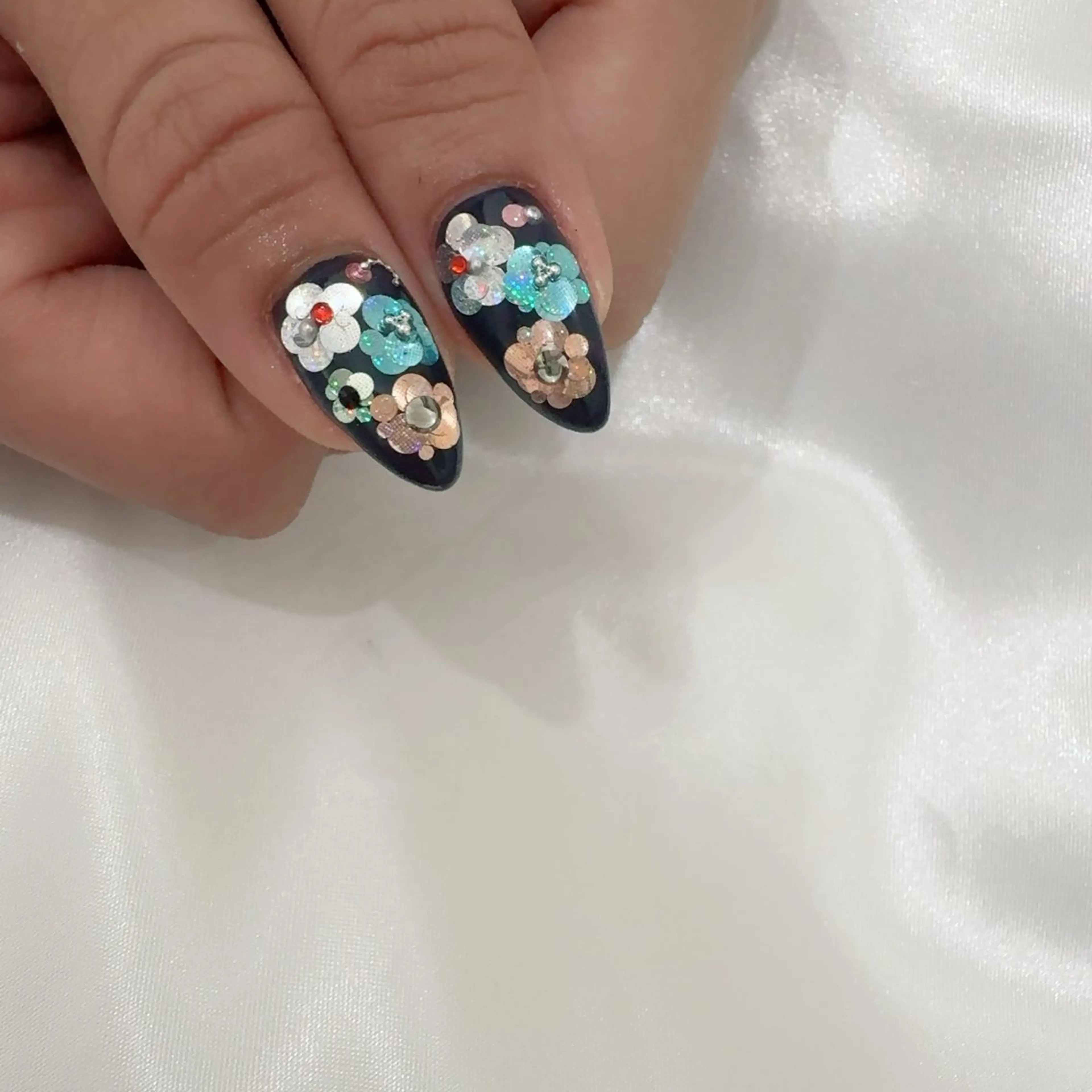 ネイル ハンドネイル SOL NAILのネイルデザイン