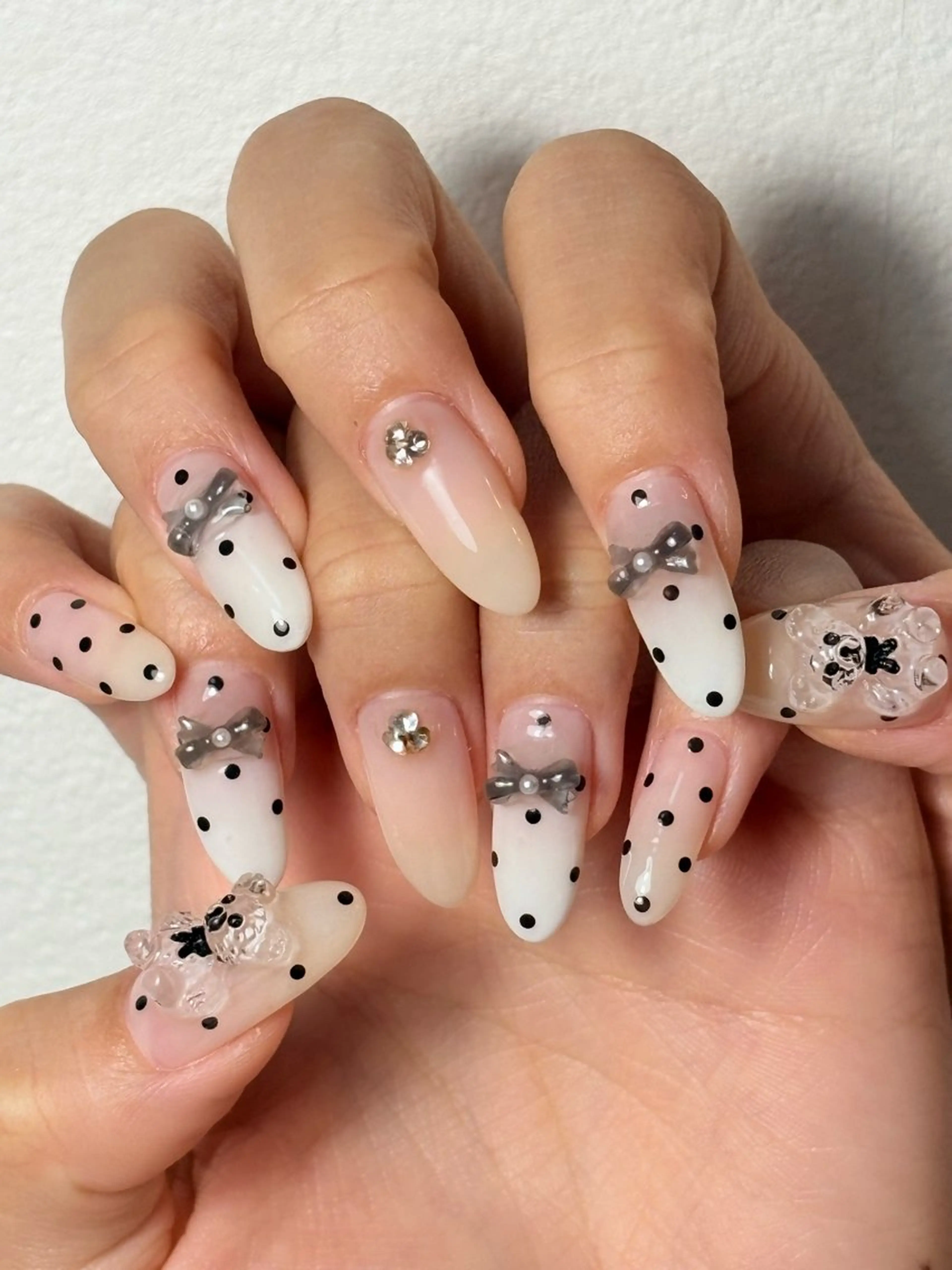 ネイル she saw me / shokoのネイルデザイン