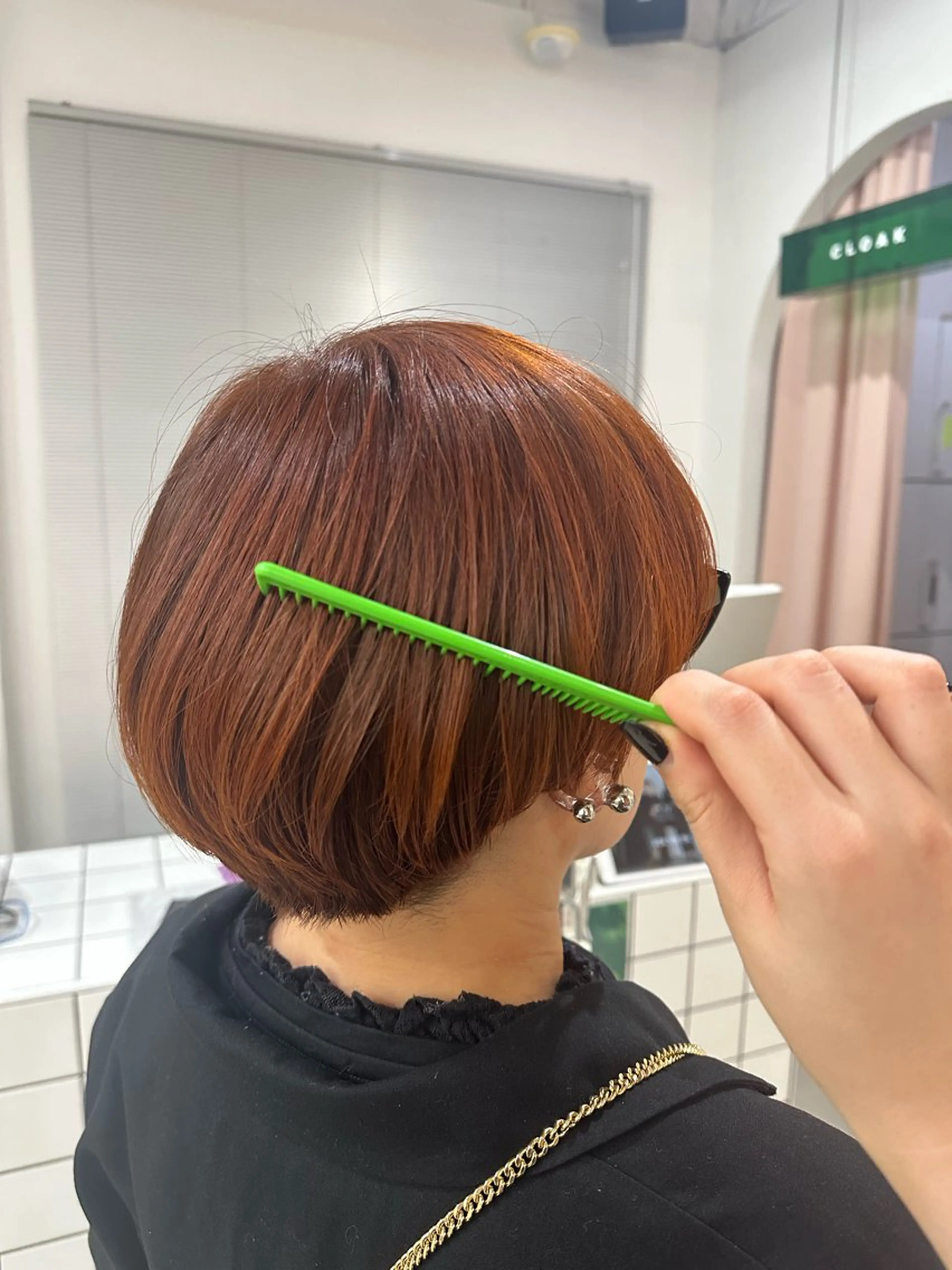 ショート カラー kao/ ici/金山のヘアスタイル