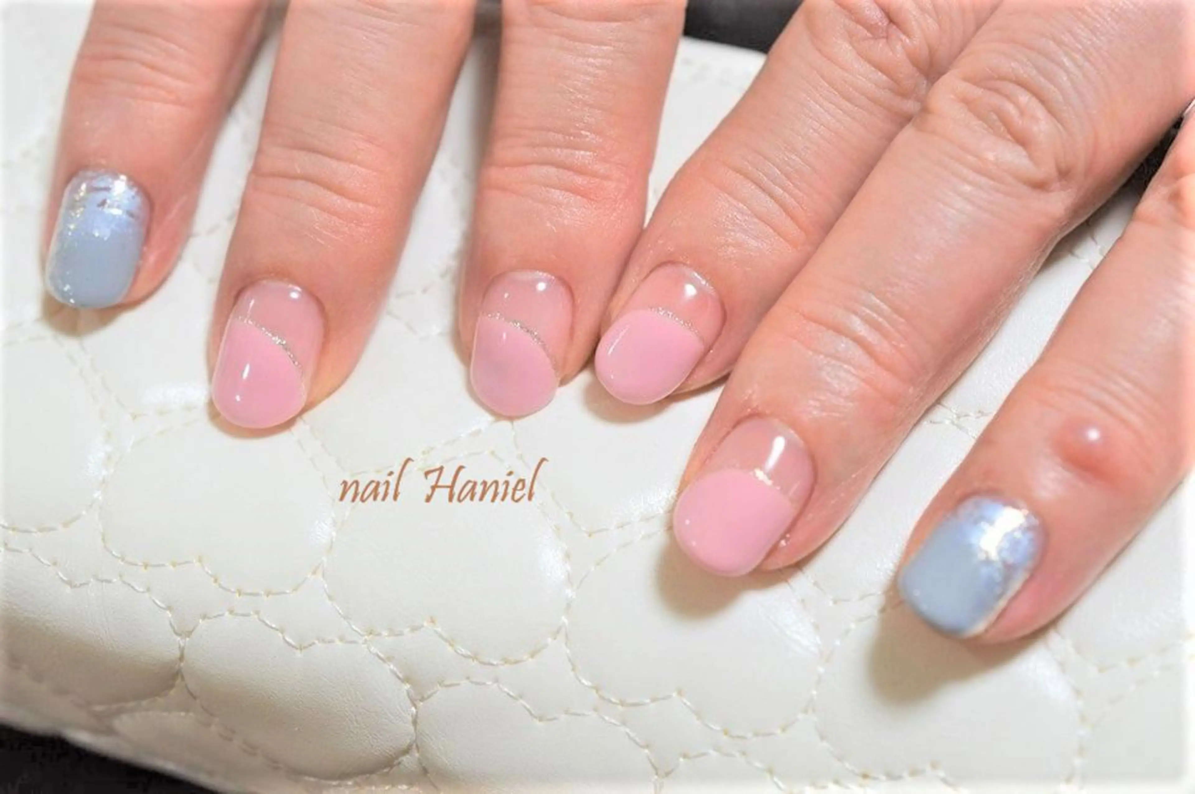 ネイル フットネイル ジェルネイル パラジェル シンプルネイル 夏ネイル nail Haniel所属・半蔵門サロンハニエル 魅神 ちよのネイルデザイン