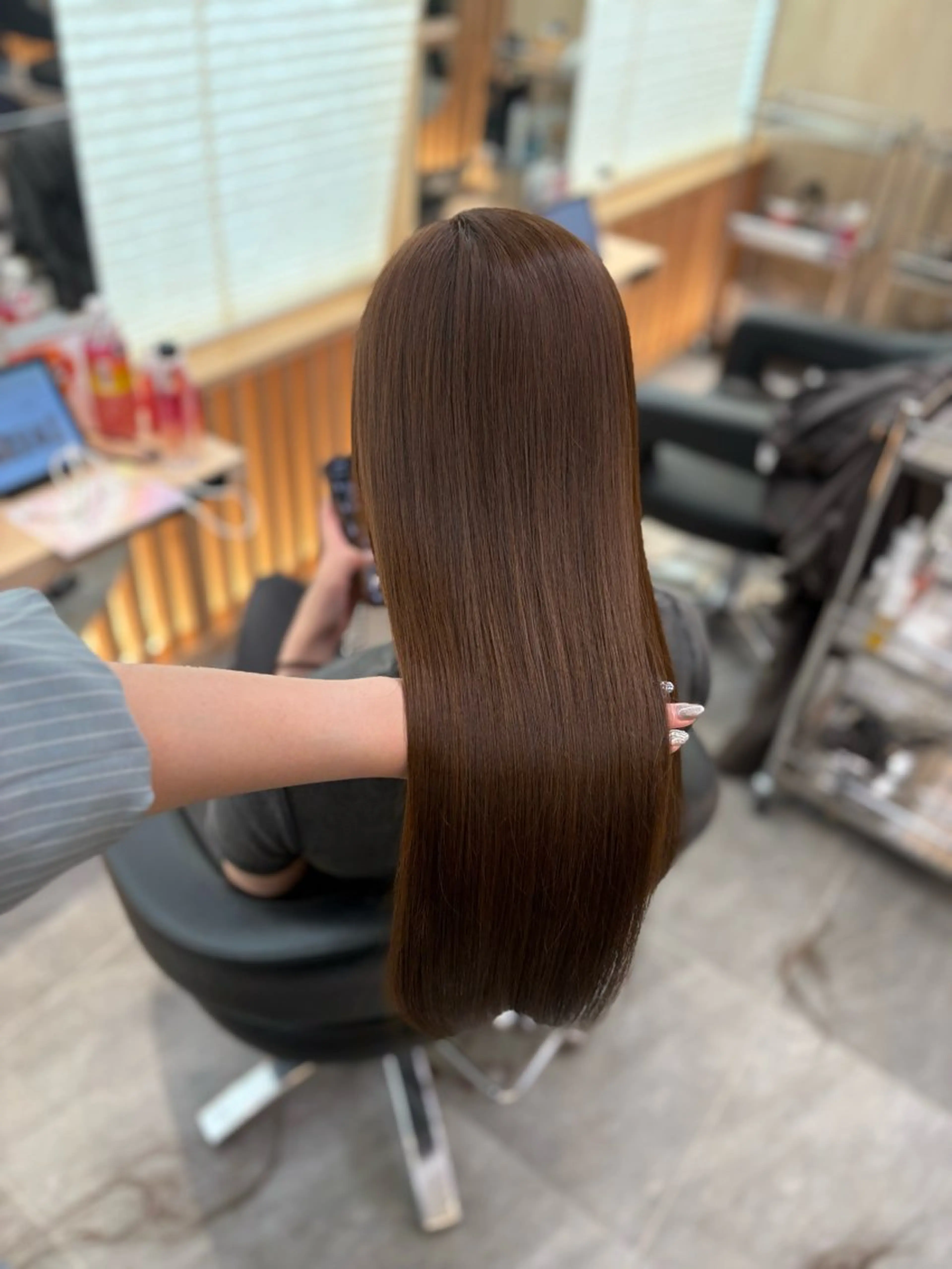 ロング カラー ヘアカラー トリートメント ヘッドスパ nana【艶髪】/ 顔まわり/縮毛矯正のヘアスタイル