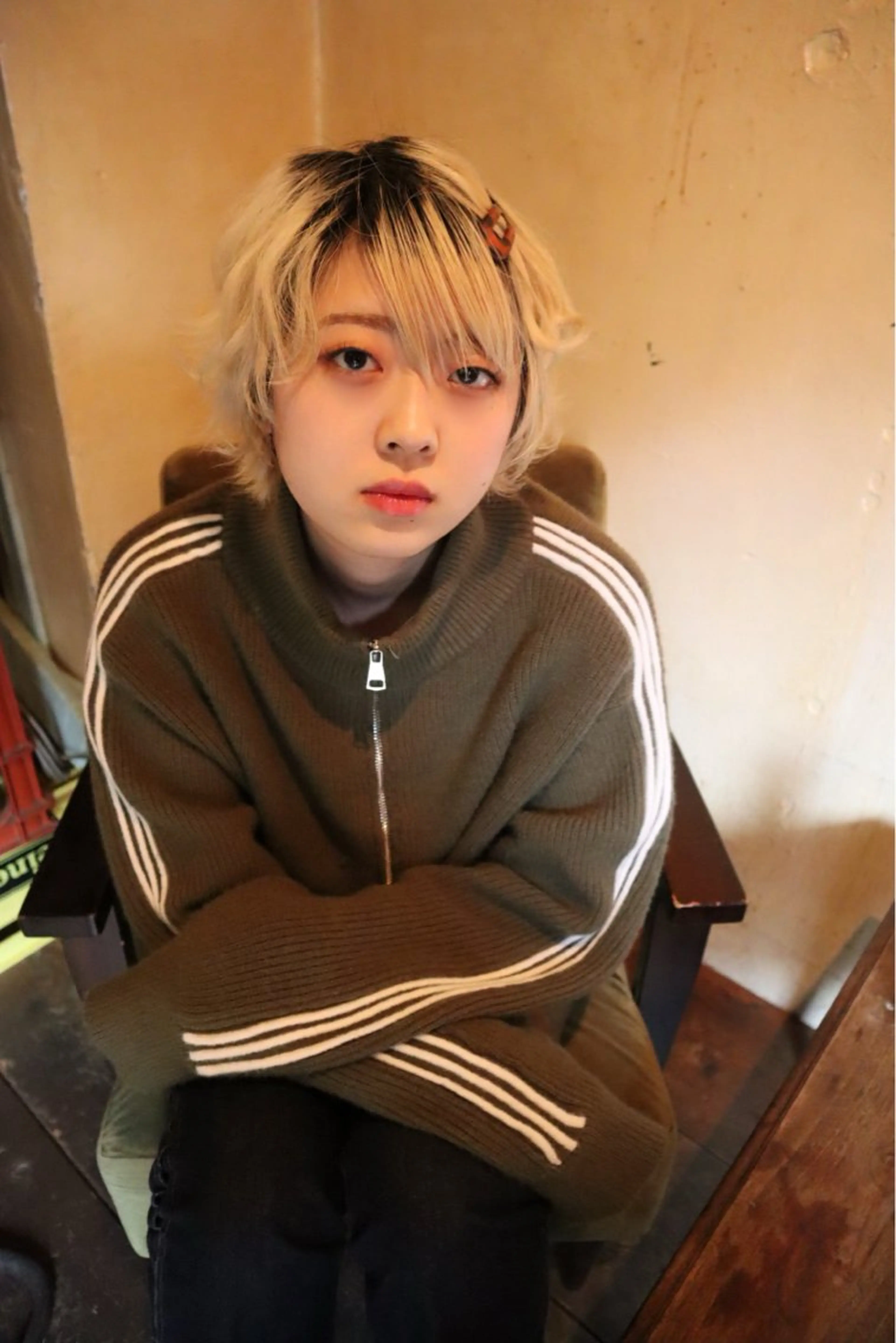 ショート カラー 金尾 凜のヘアスタイル