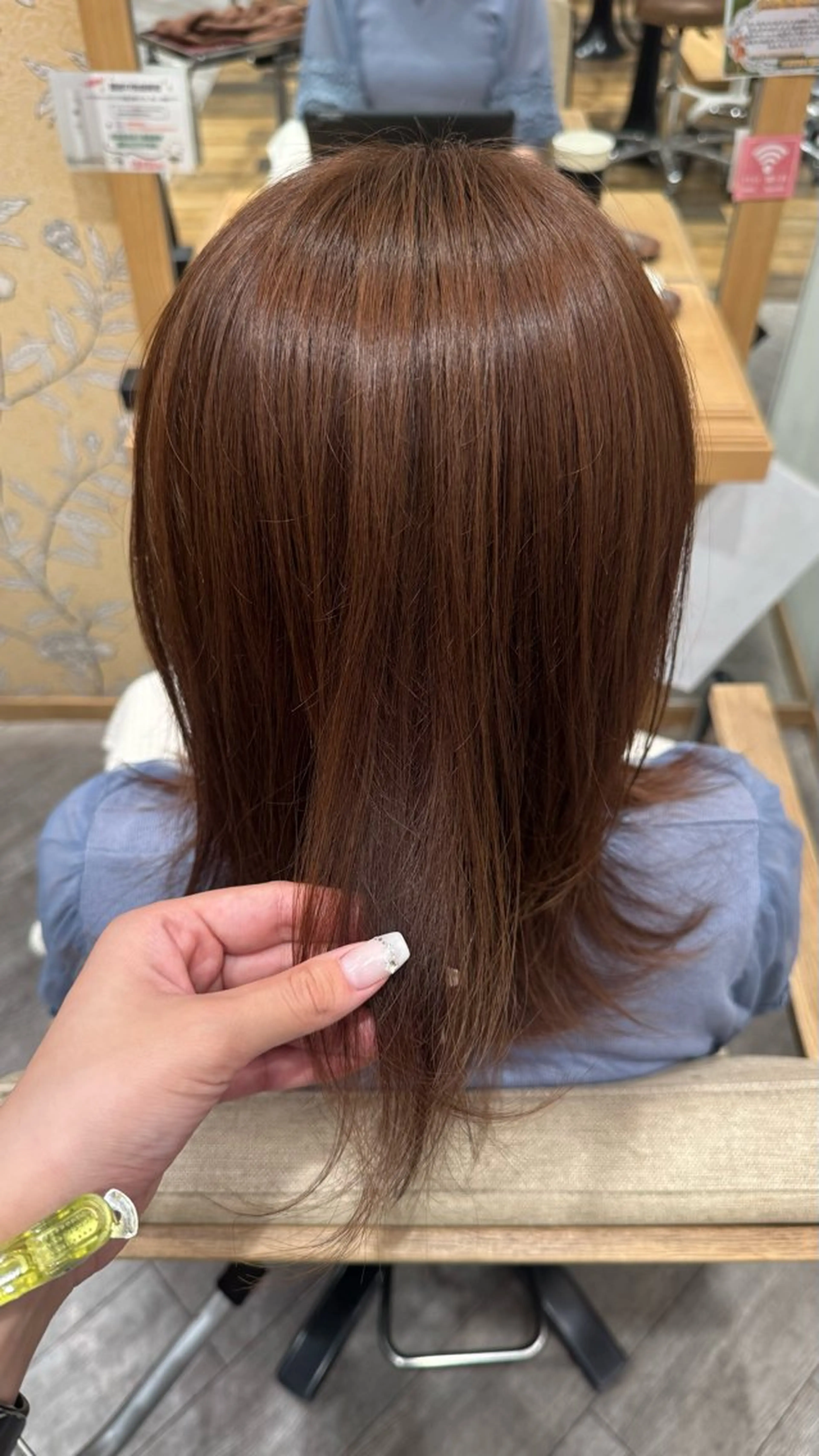 ミディアム カラー カット ヘアカラー AVEDA西大寺 リノカのマツエク・マツパデザイン