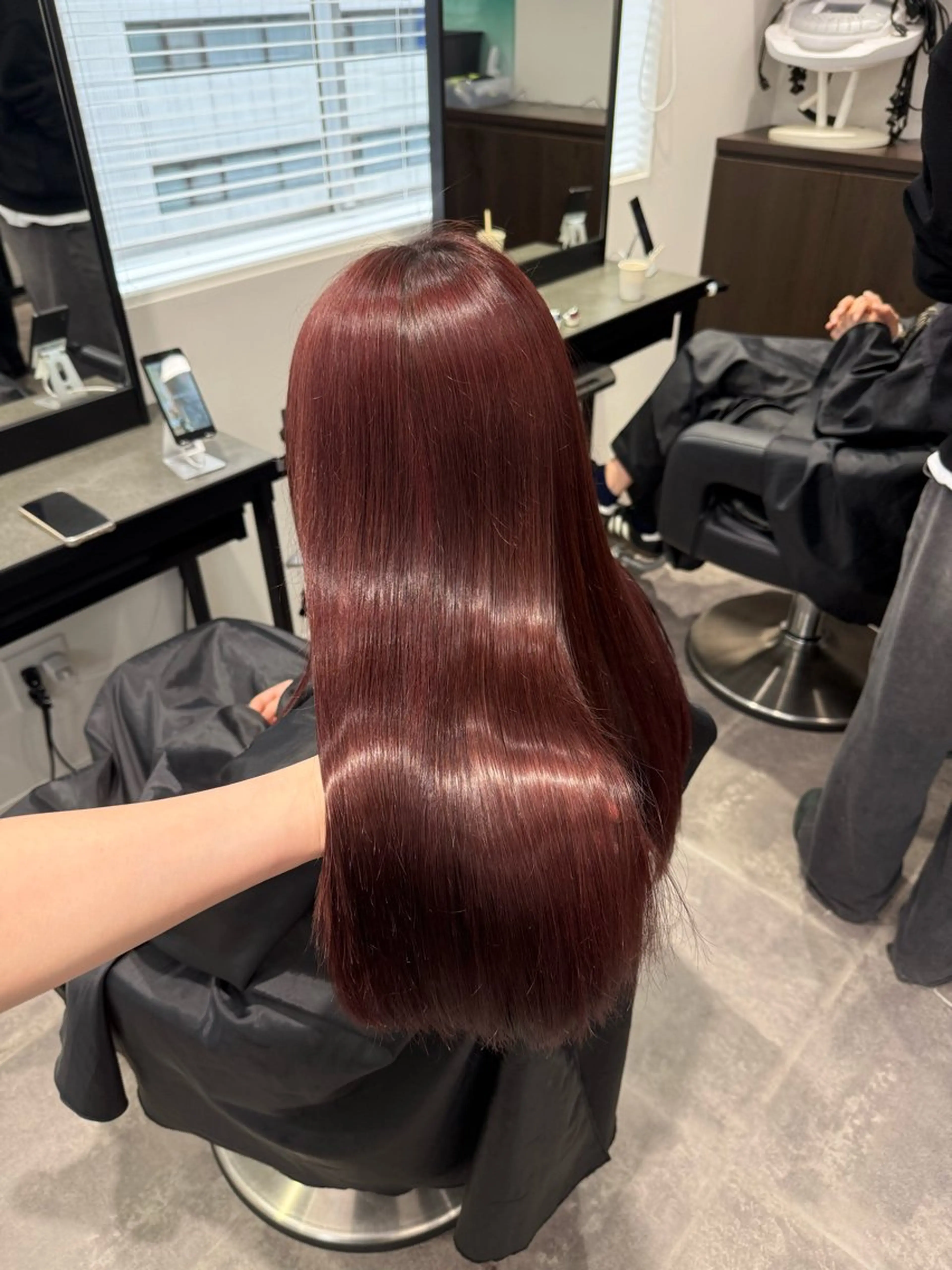 ロング カラー ヘアアレンジ ヘアカラー トリートメント ヘッドスパ 💗暖色特化ピンク/ 赤髪💗HARUNAのヘアスタイル