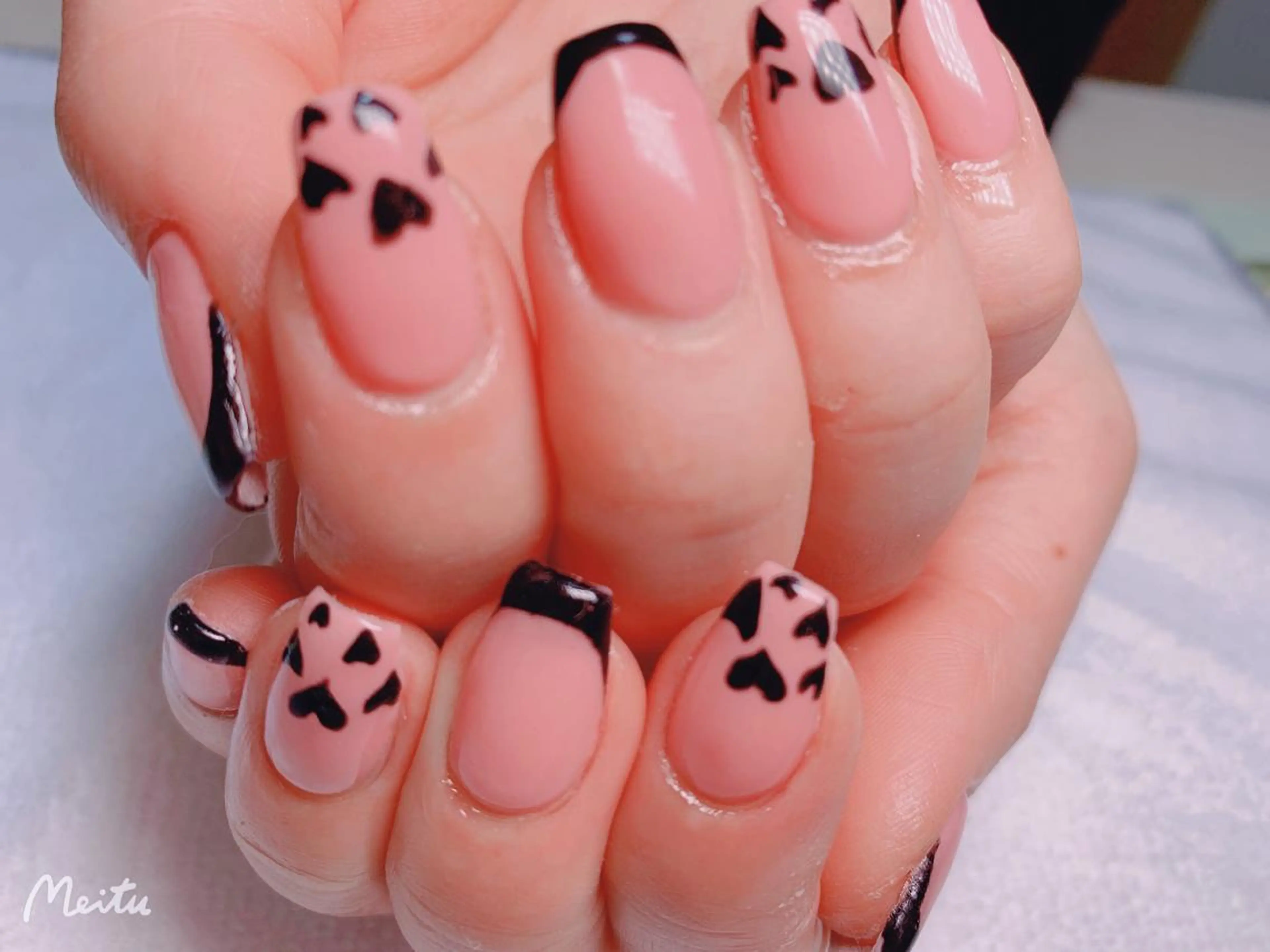 ネイル 持ち込み miu miu大塚店所属・miu miuのネイルデザイン