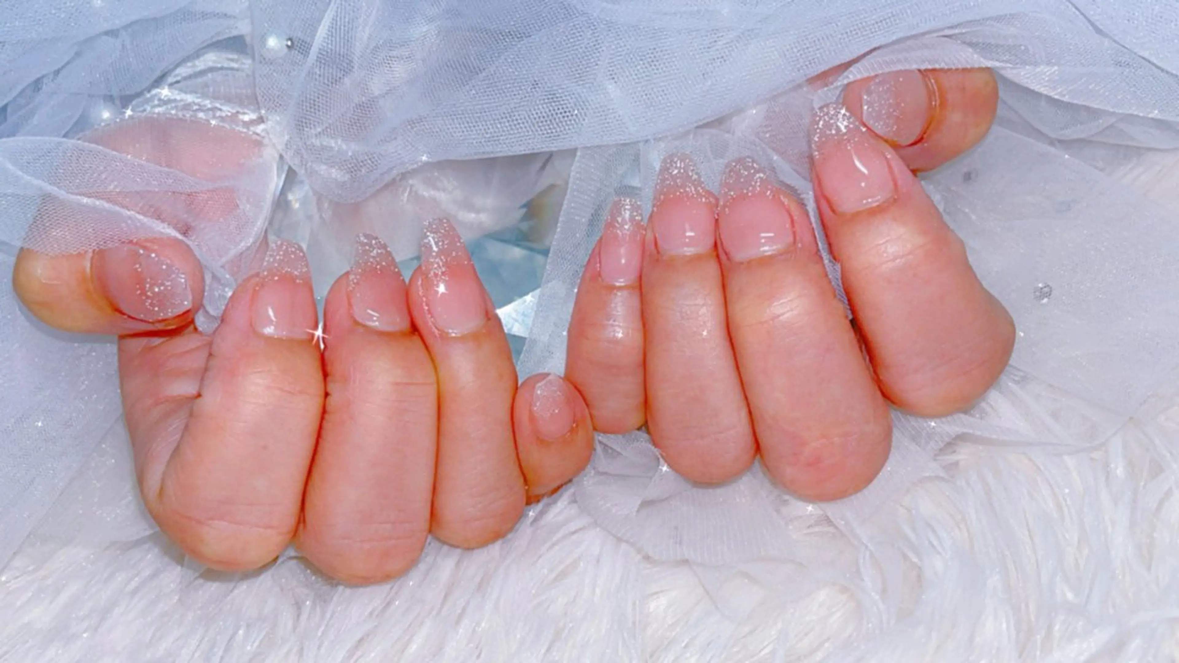 ネイル シンプルネイル プライベートサロン le'aのネイルデザイン