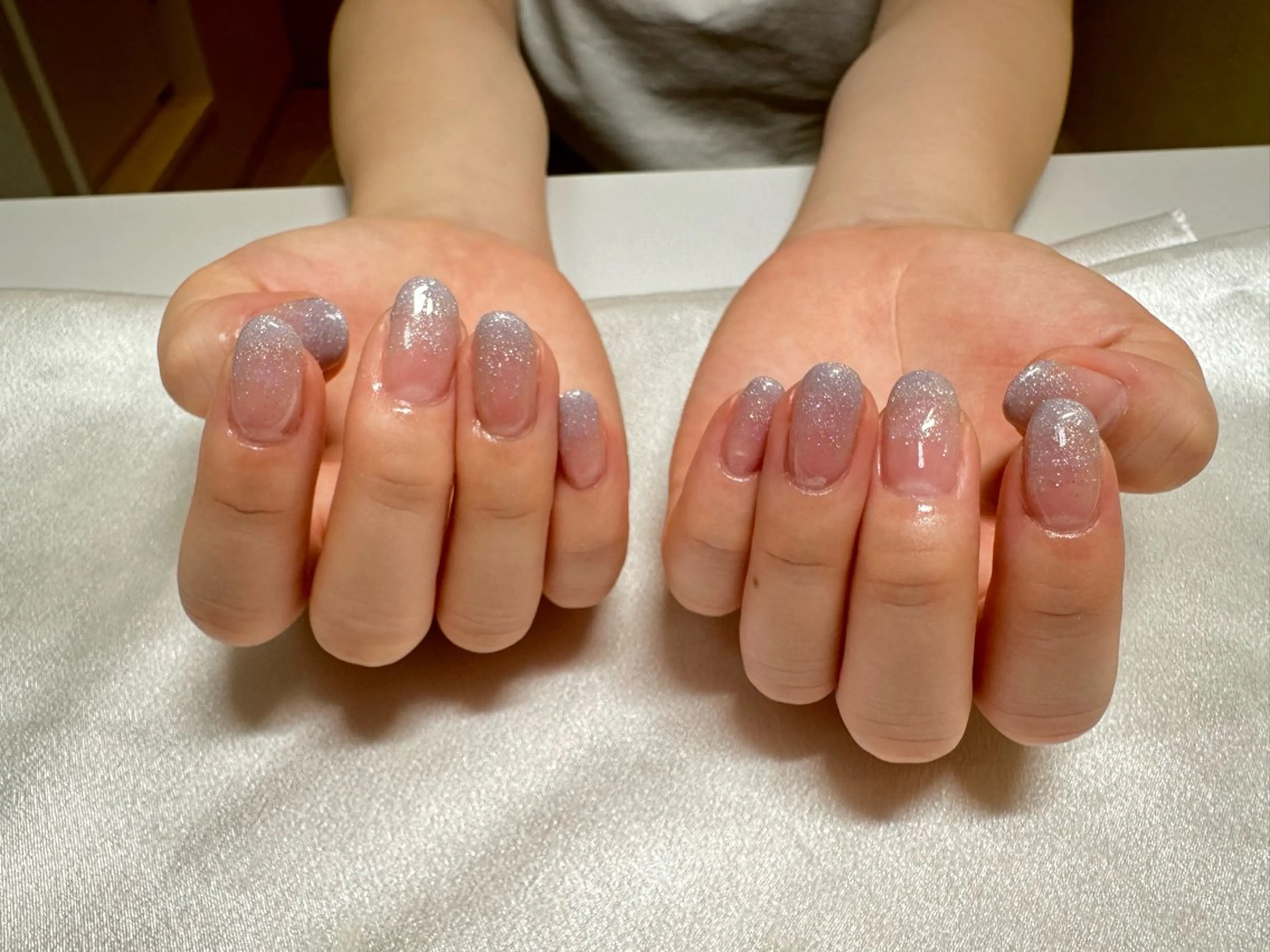 ネイル グラデーション ラメ(グリッター) ラメグラデーション 【パラジェル・フィルイン】Nailsalon Merci東中野所属・Merci shigaのネイルデザイン