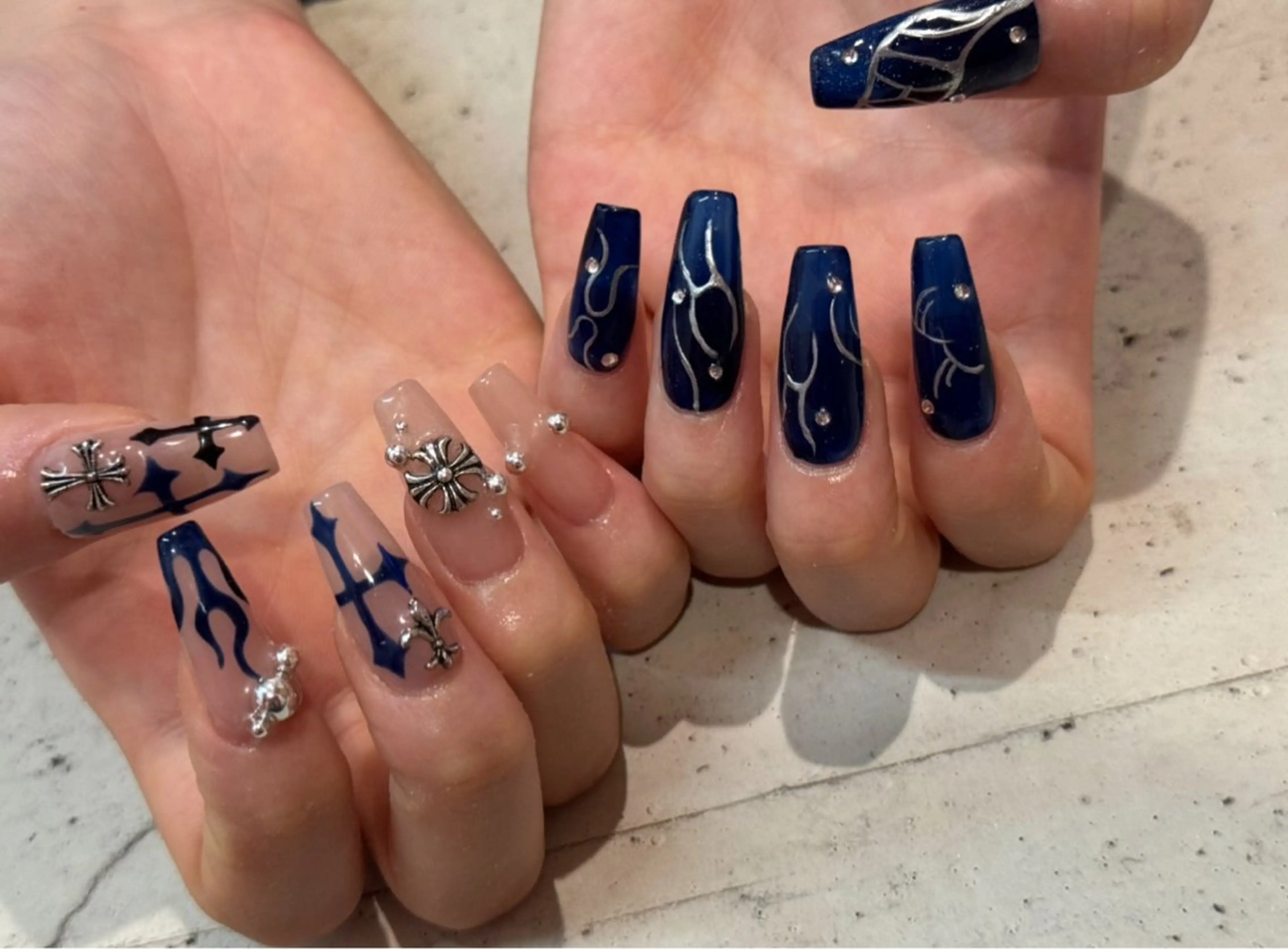 ネイル ハンドネイル nailsalon Lumiereのネイルデザイン