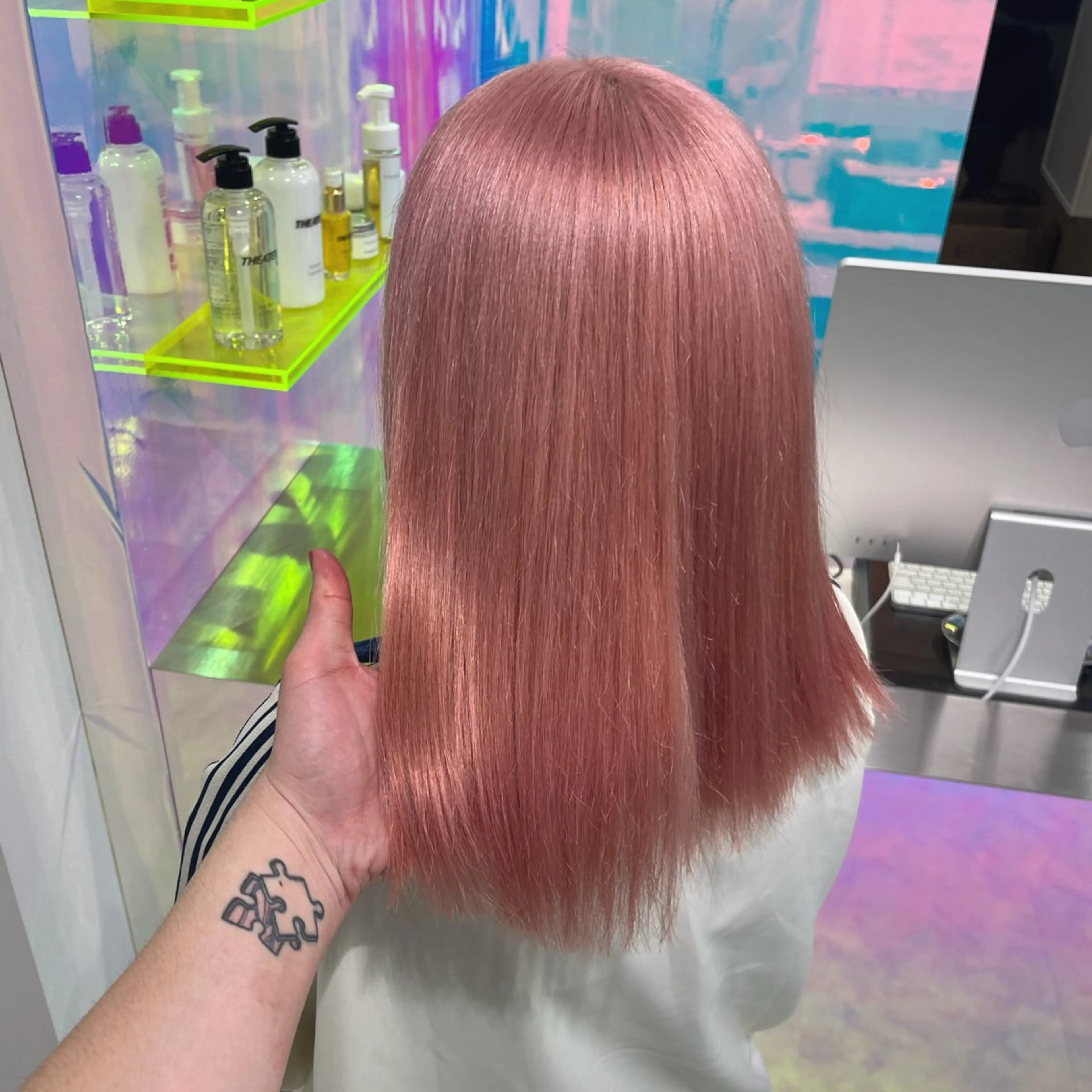 セミロング カラー ヘアカラー ブリーチボブNo.1 🥇/KOHEIのヘアスタイル