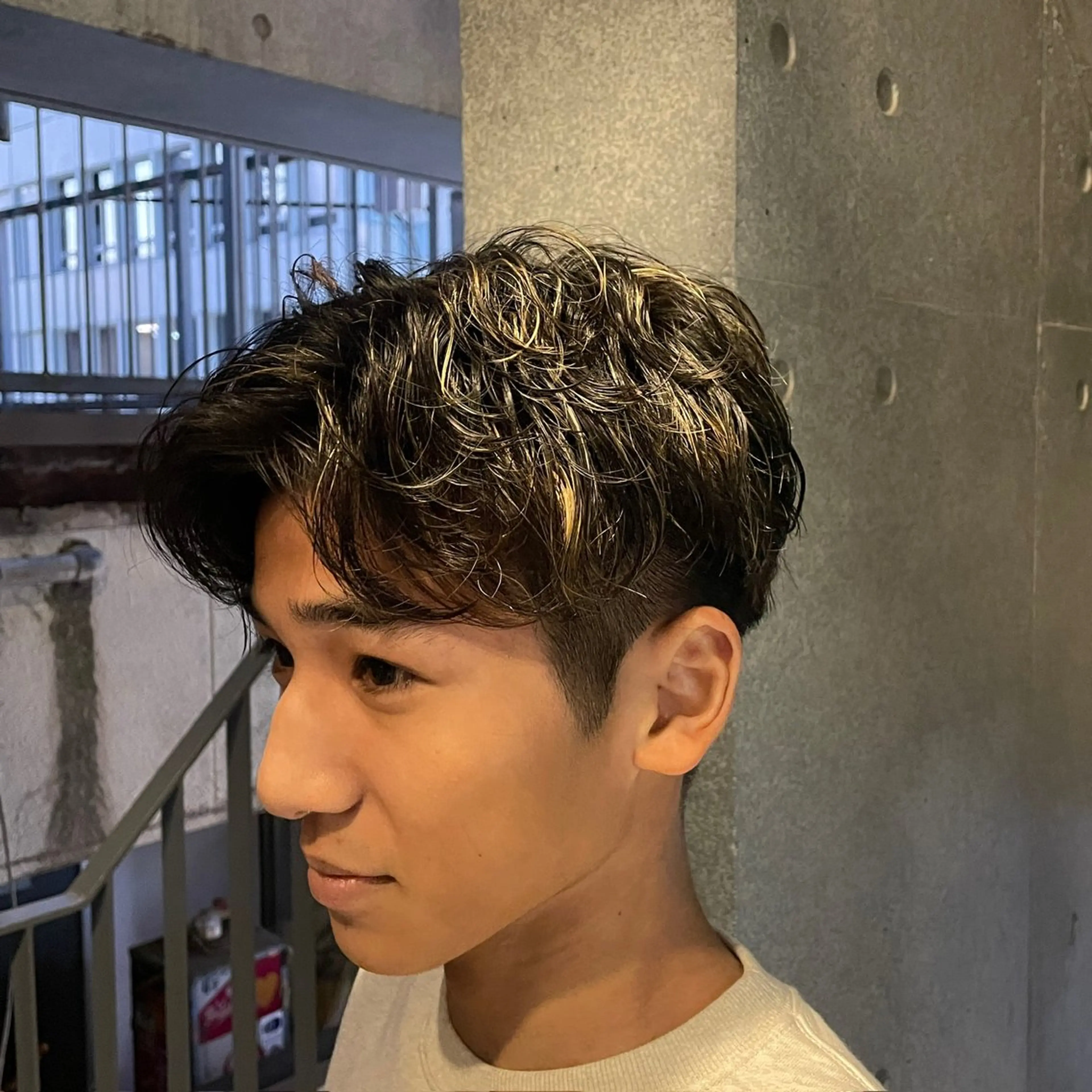 カラー パーマ メンズ カット ヘアカラー ヘッドスパ 透明感カラー/ アレンジ/篠崎渚彩のヘアスタイル