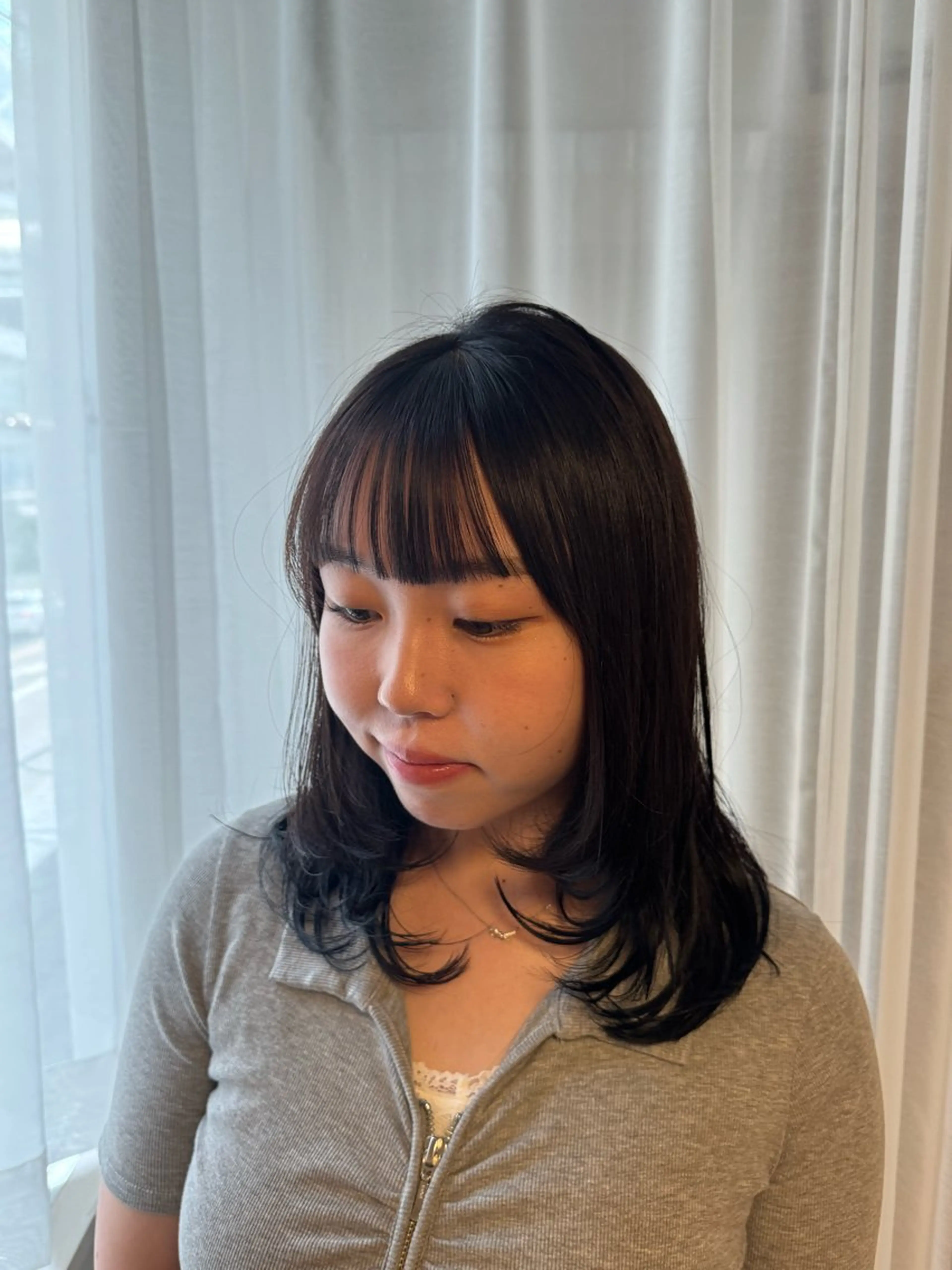 ミディアム ハイレイヤー レイヤーカット カット ヘアカラー トリートメント POOL京橋店所属・カイリ 【POOL】のヘアスタイル