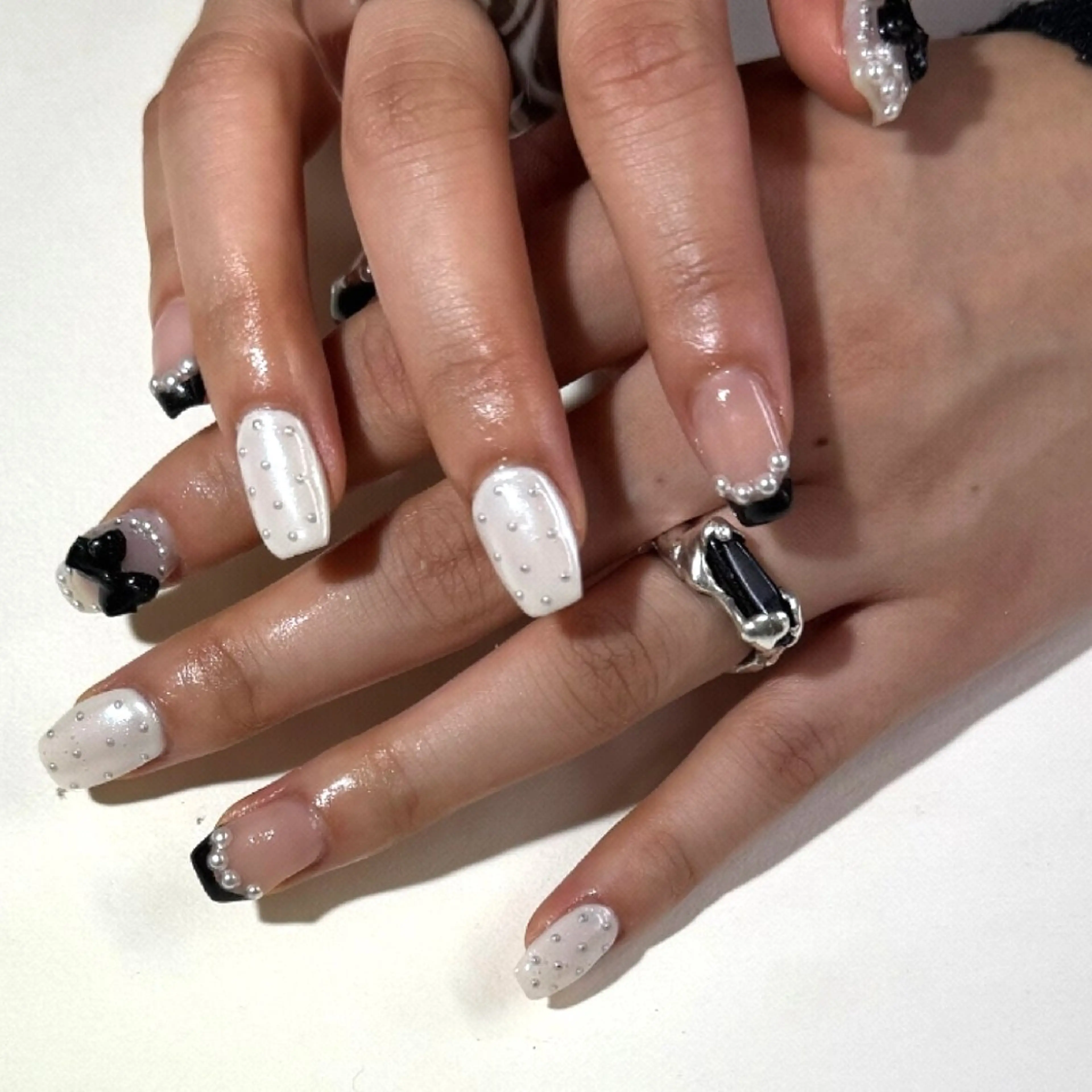 ネイル ハンドネイル nailstudio eviz仙台店のネイルデザイン
