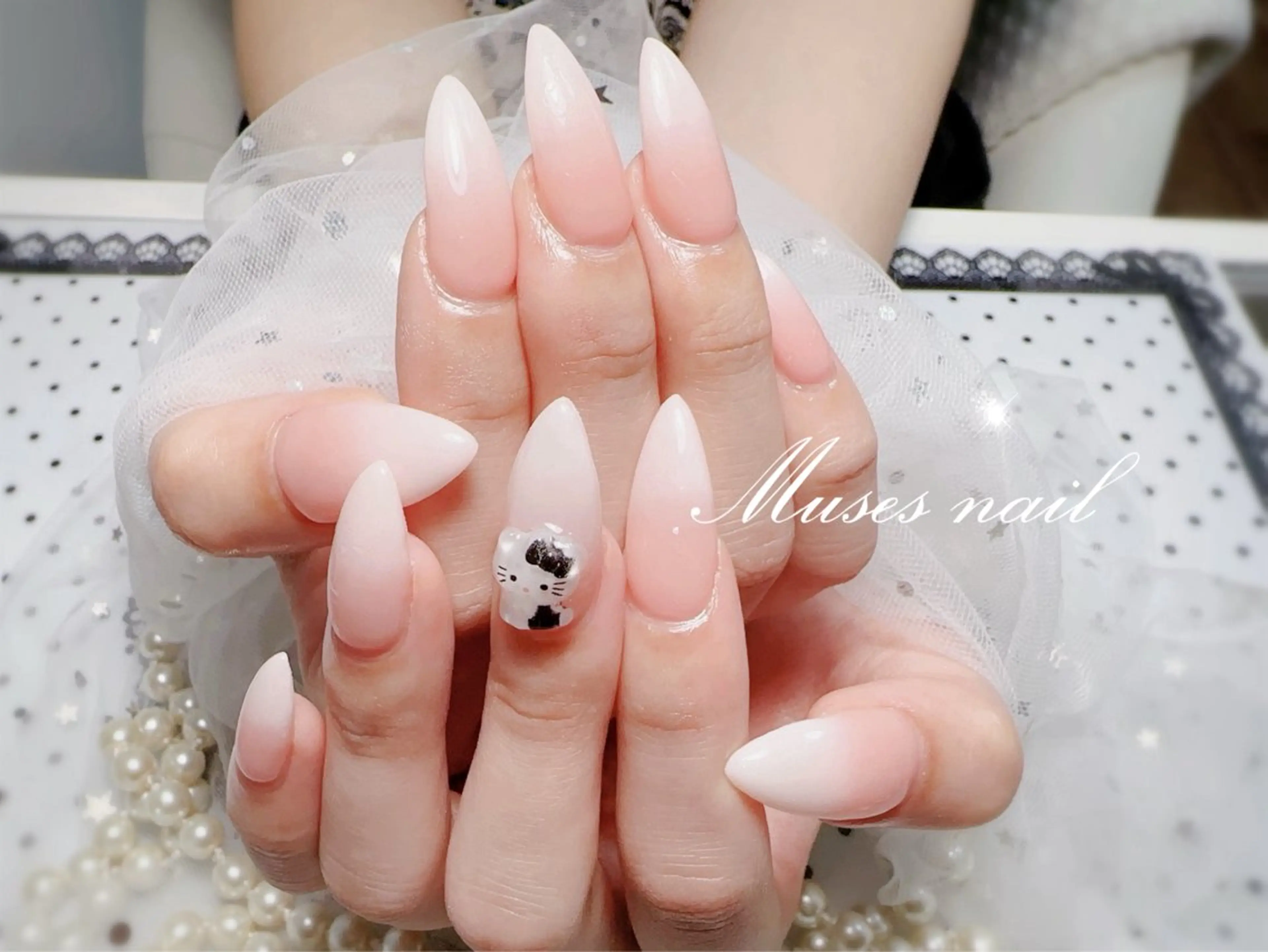 ネイル オーロラネイル チークネイル 長さ出し フレンチネイル ジェルネイル MUSES  NAIL  SALON所属・MUSES ネイルのネイルデザイン