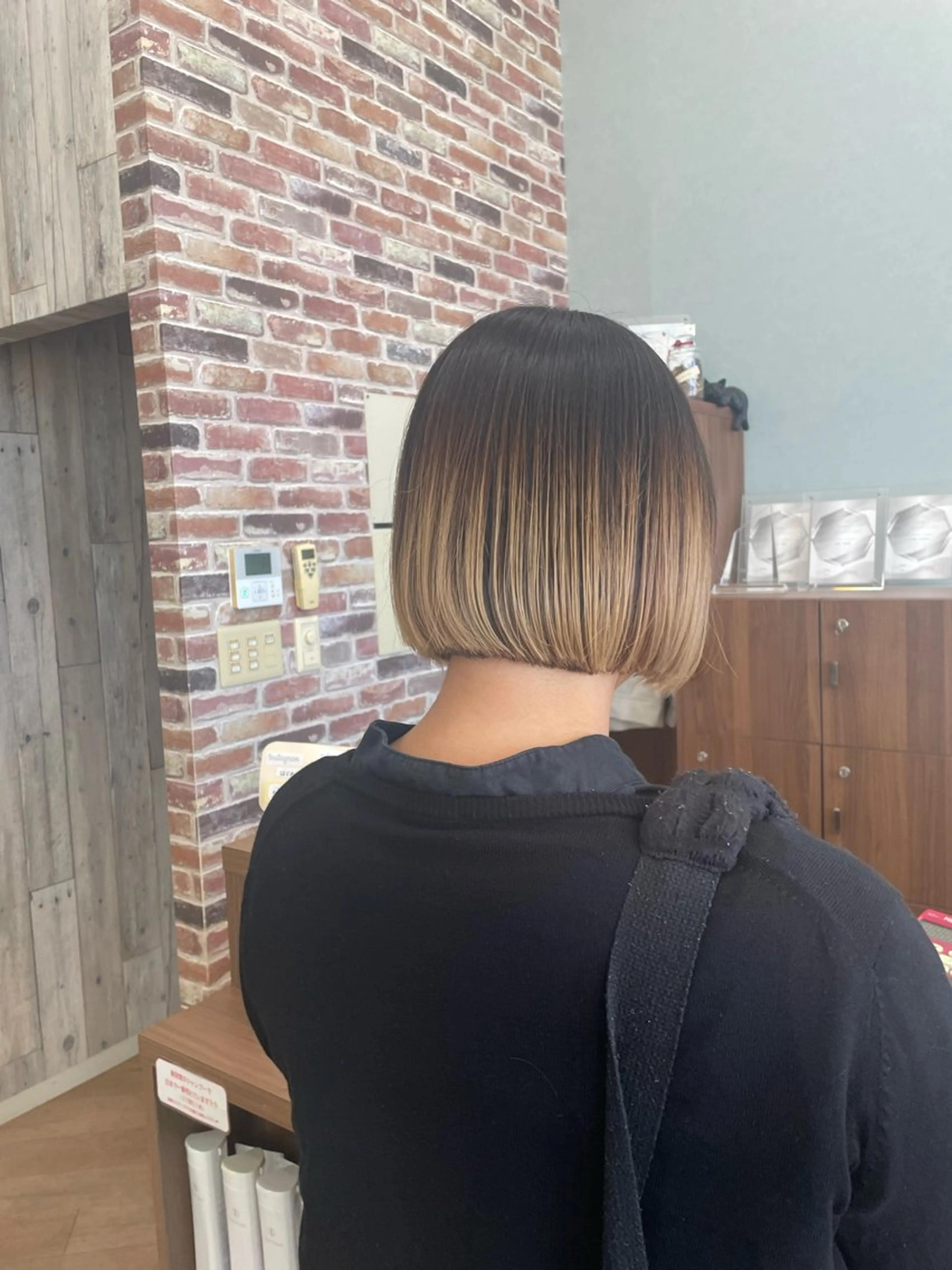 ショート ボブ カット シミズ カエデ🍁のヘアスタイル