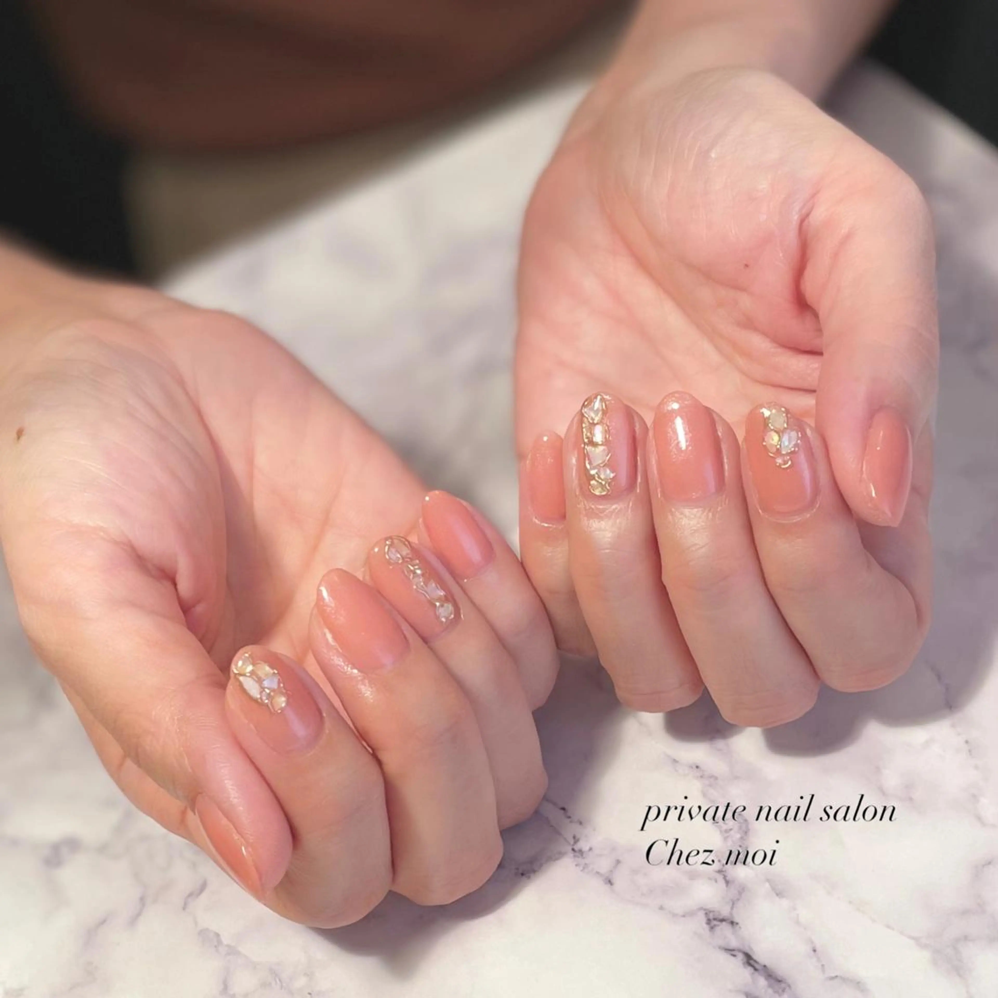 ネイル KOMINE TOMOKOのネイルデザイン