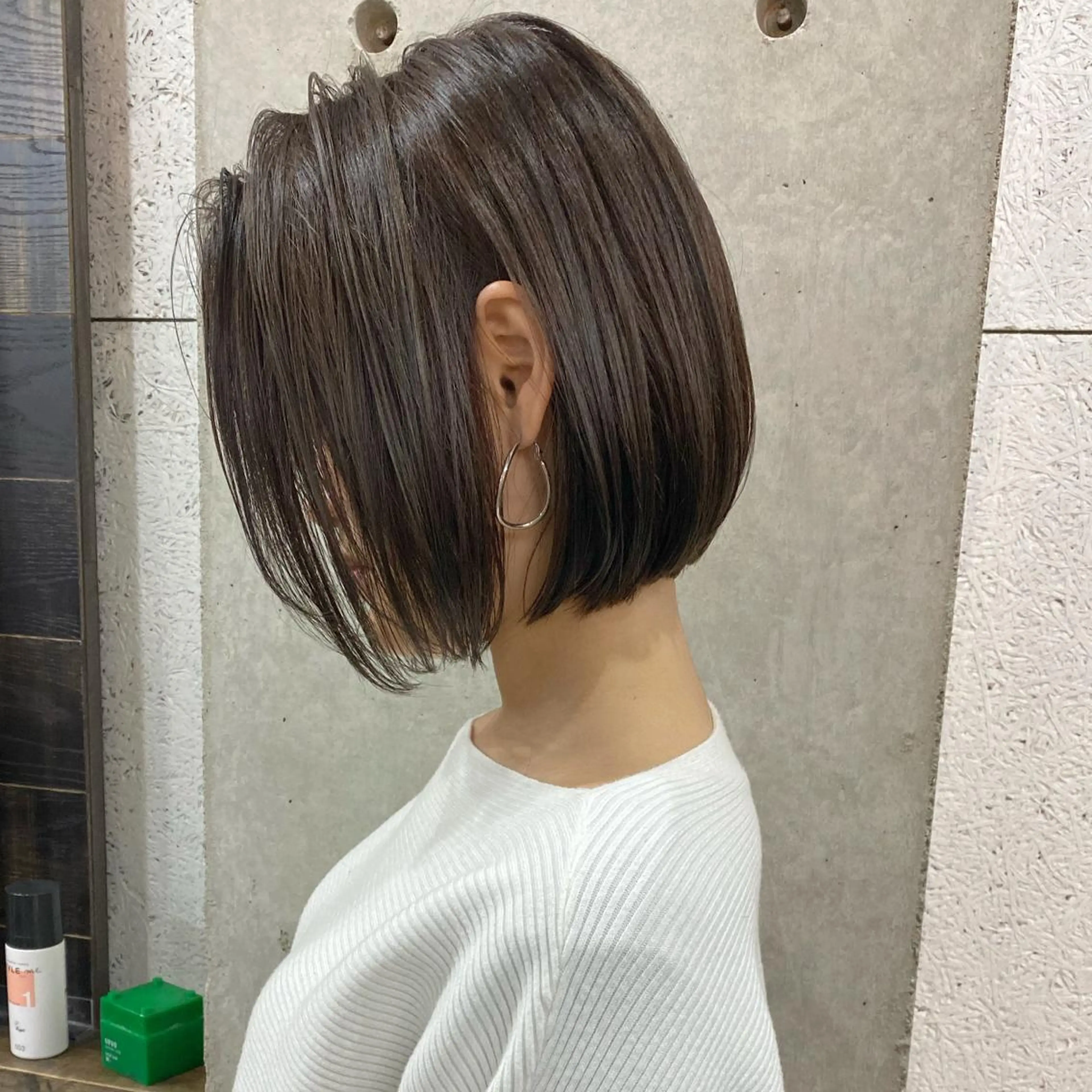 ショート カラー ネイル マツエク・マツパ ボブ シンプルネイル 中山 天地のヘアスタイル
