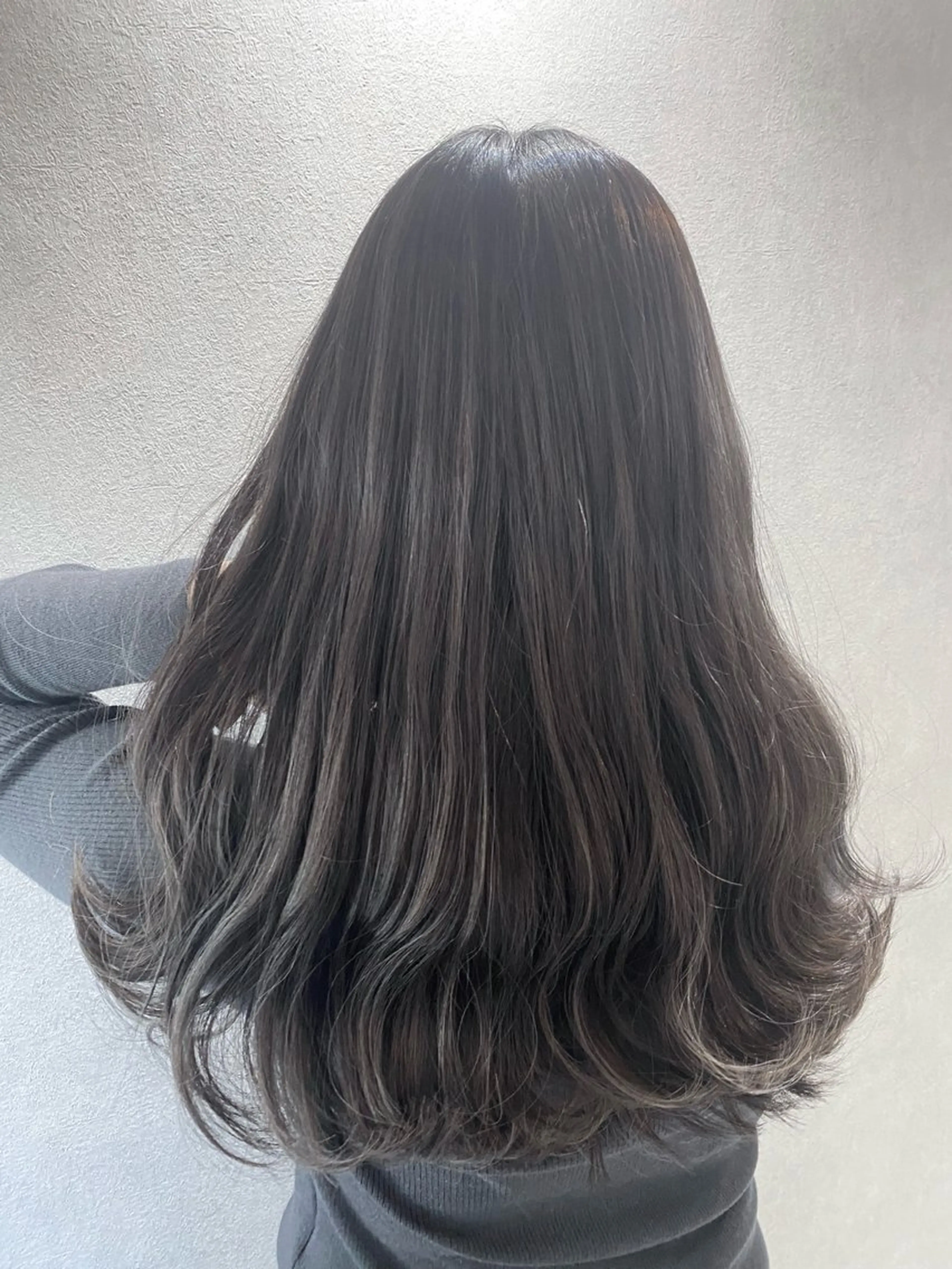 セミロング カラー *透明感 髪質改善* ✂️佐藤 敬人✂️のヘアスタイル