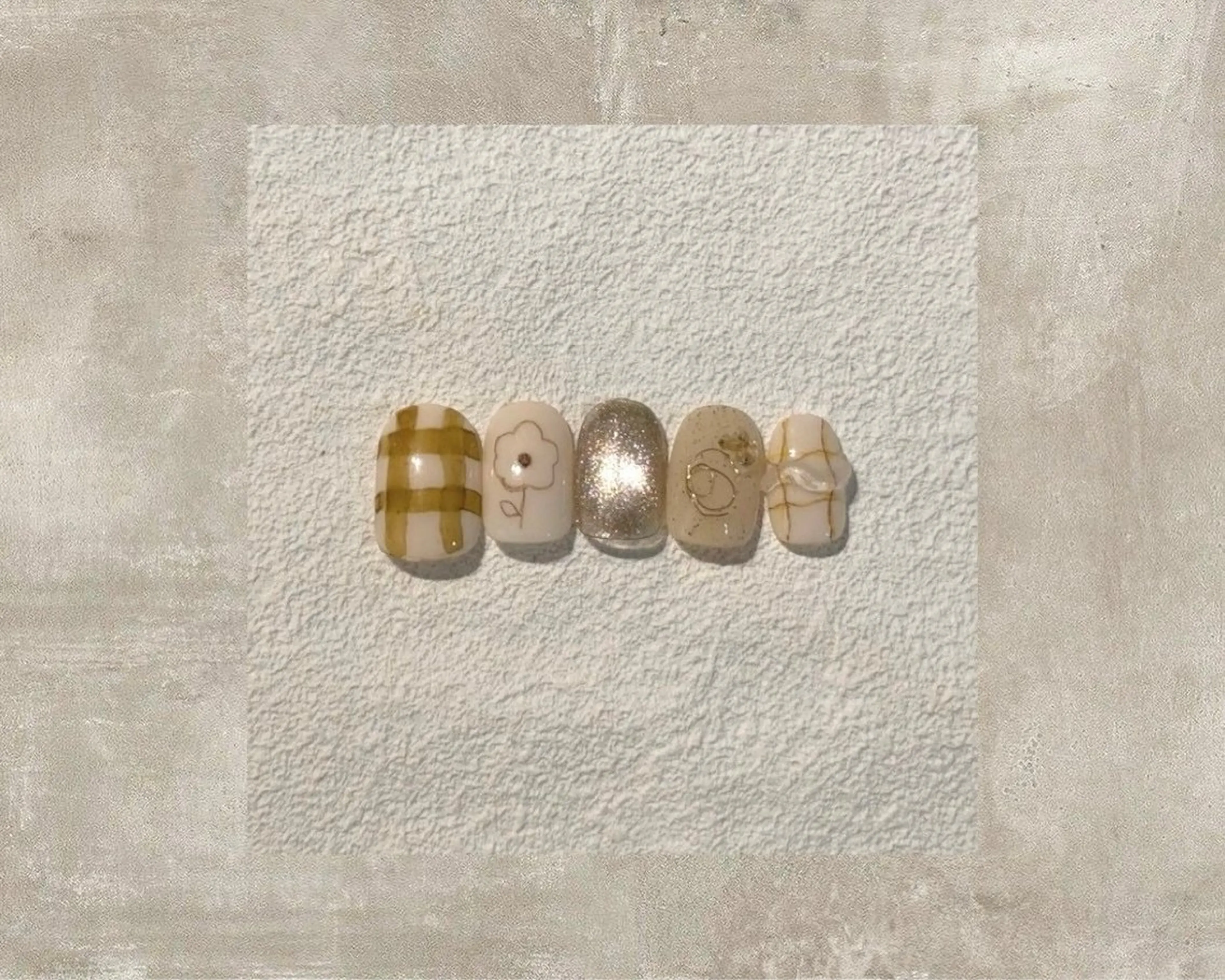 ネイル ハンドネイル ハンドケア MARU NAIL mamiのネイルデザイン