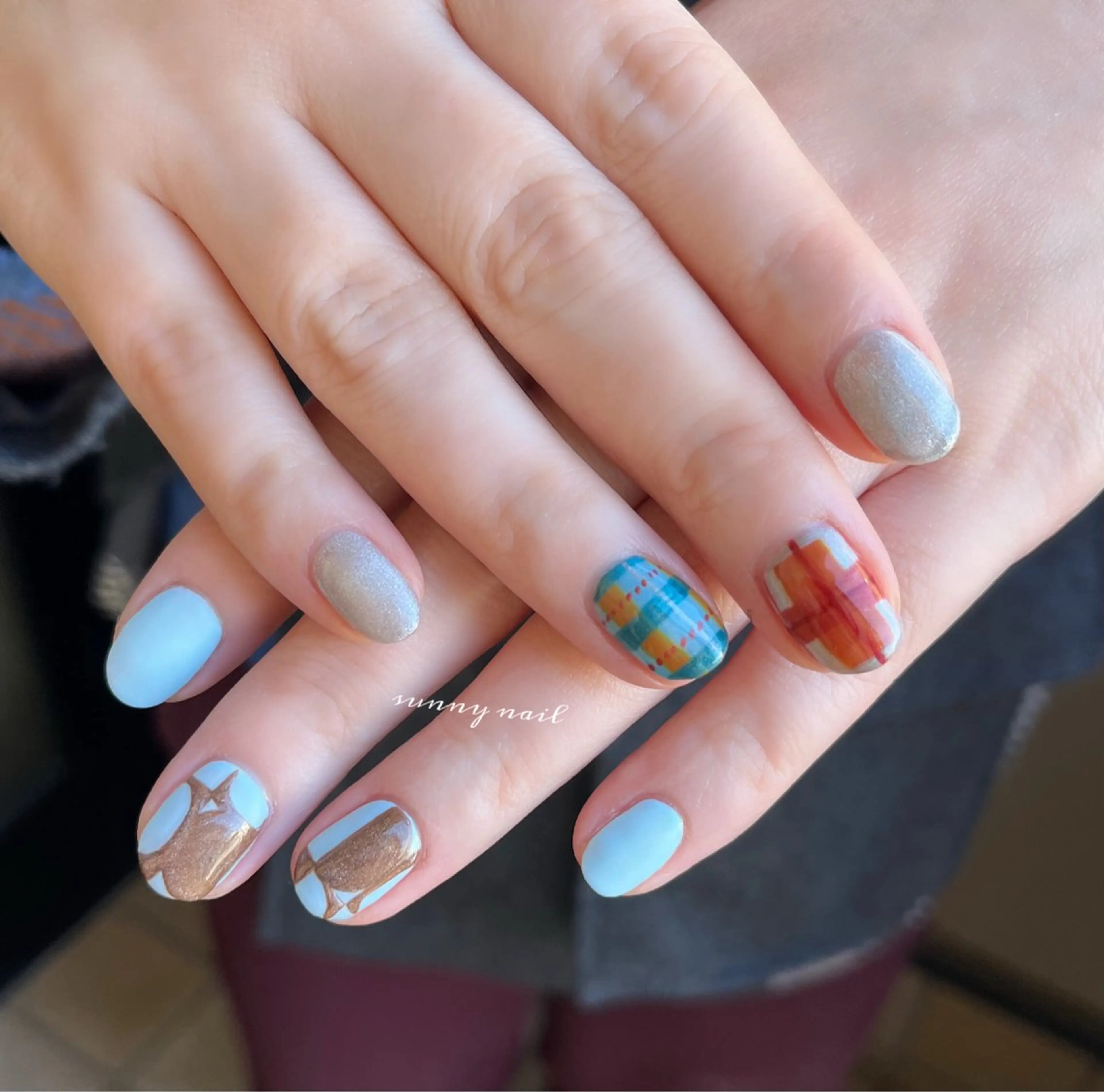 ネイル ジェルネイル マグネットネイル パラジェル sunny nailのネイルデザイン