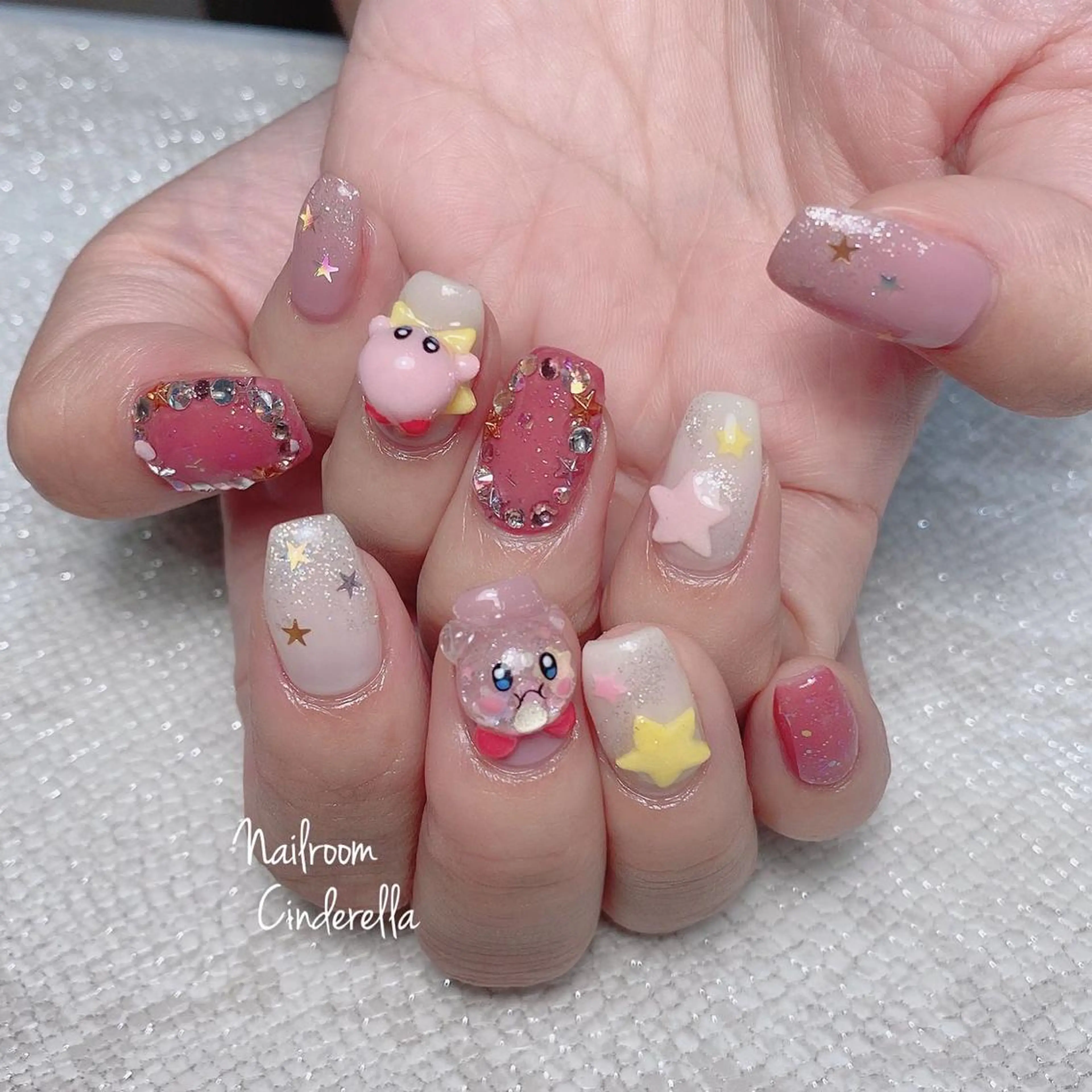 ネイル アートネイル Nailroom. Cinderellaのネイルデザイン