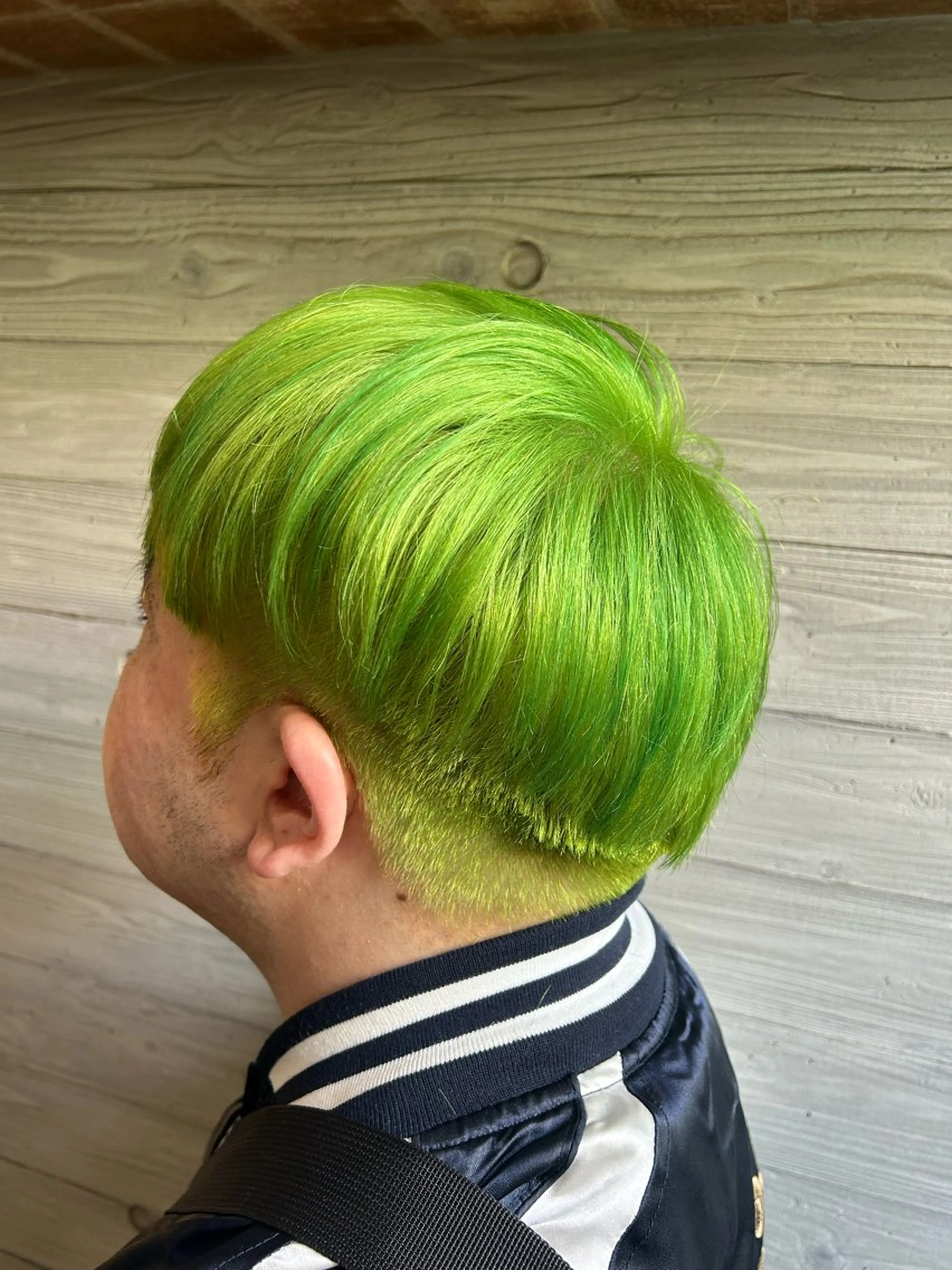 カラー メンズ メンズブリーチ メンズハイトーン ブリーチ ケアブリーチ ハイトーンカラー ヘアカラー 透明感カラー &ハイトーンカラーのヘアスタイル