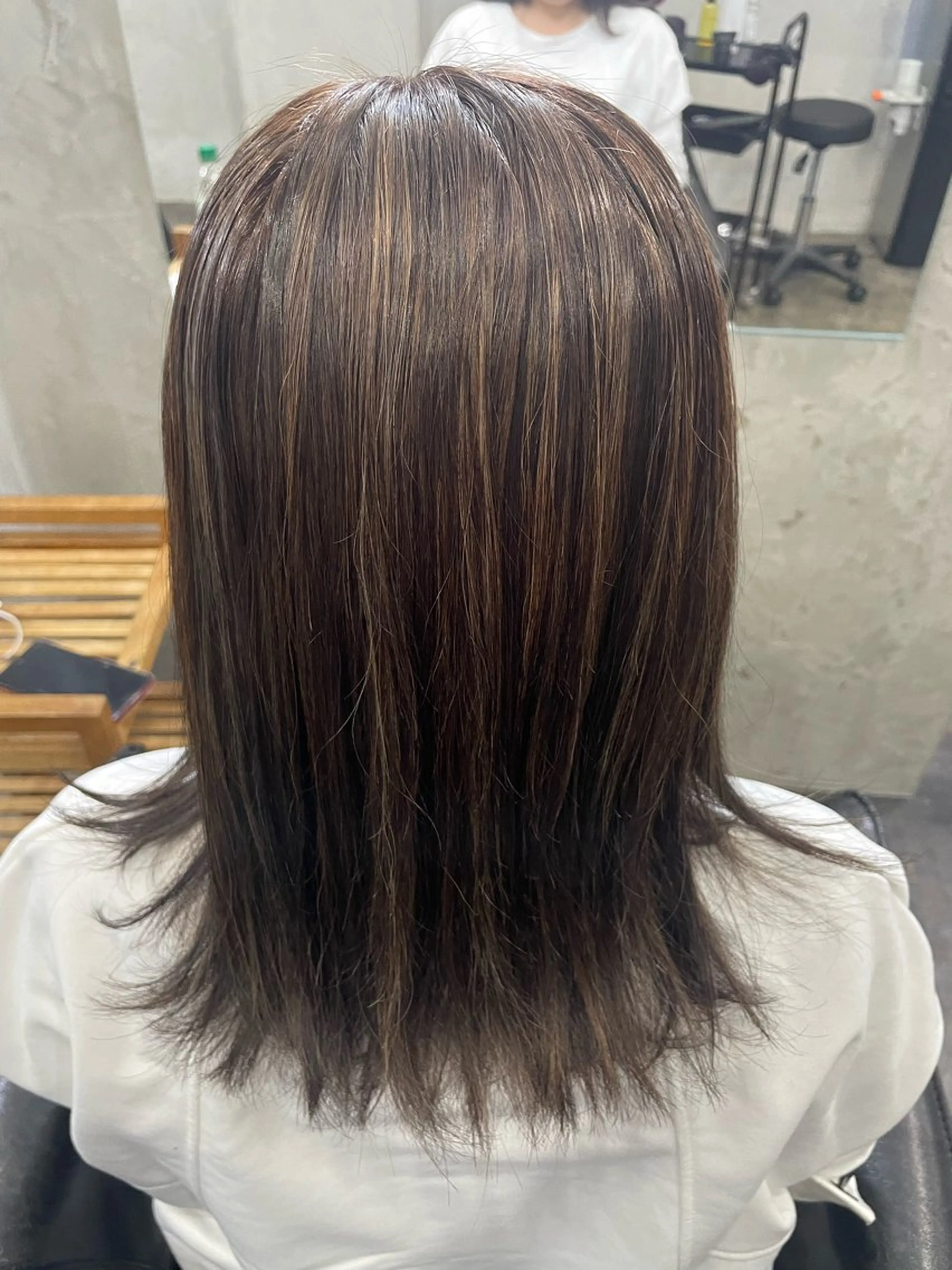 カラー ハイライトカラー MaisonHALU さくらのヘアスタイル