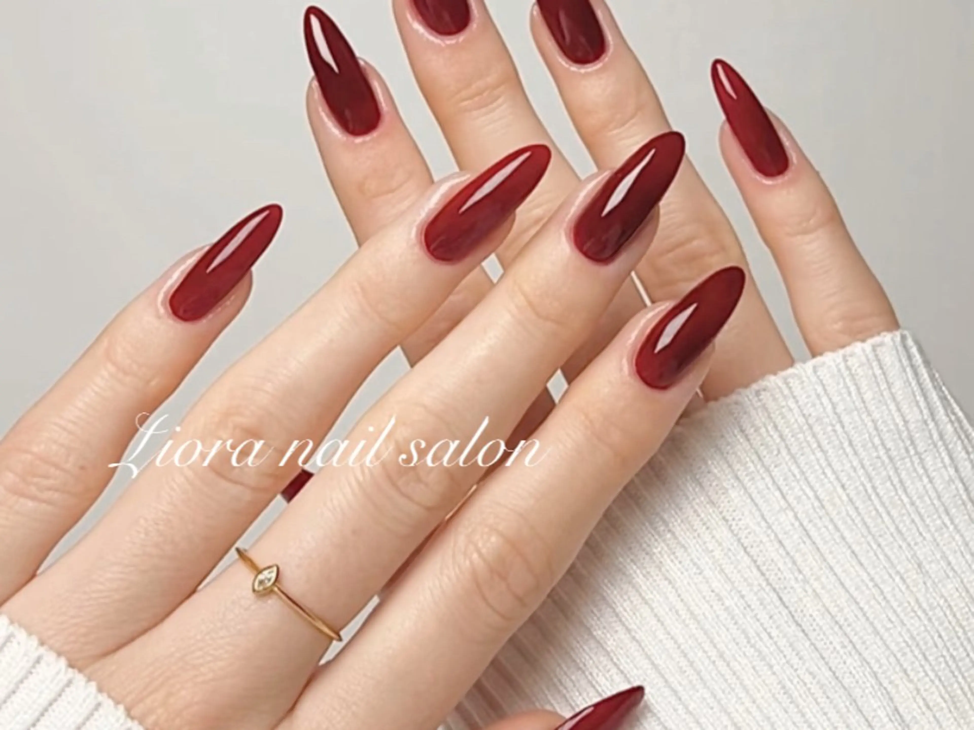 ネイル フレンチネイル ジェルネイル ガーリー グラデーション キラキラネイル ハンドネイル Liora ネイルサロン所属・Liora nail salonのネイルデザイン