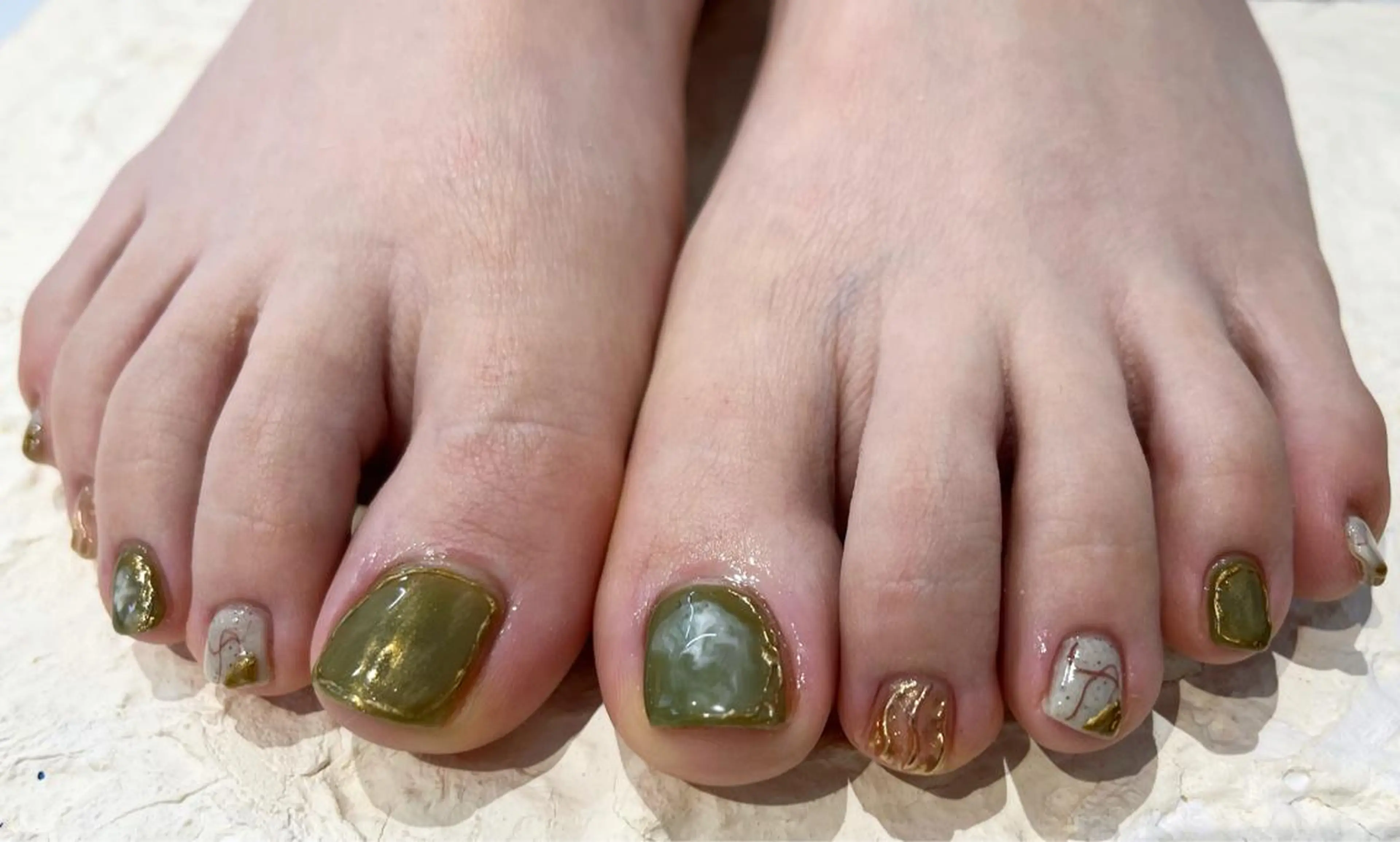 ネイル グリーン nail* runa🌻のネイルデザイン