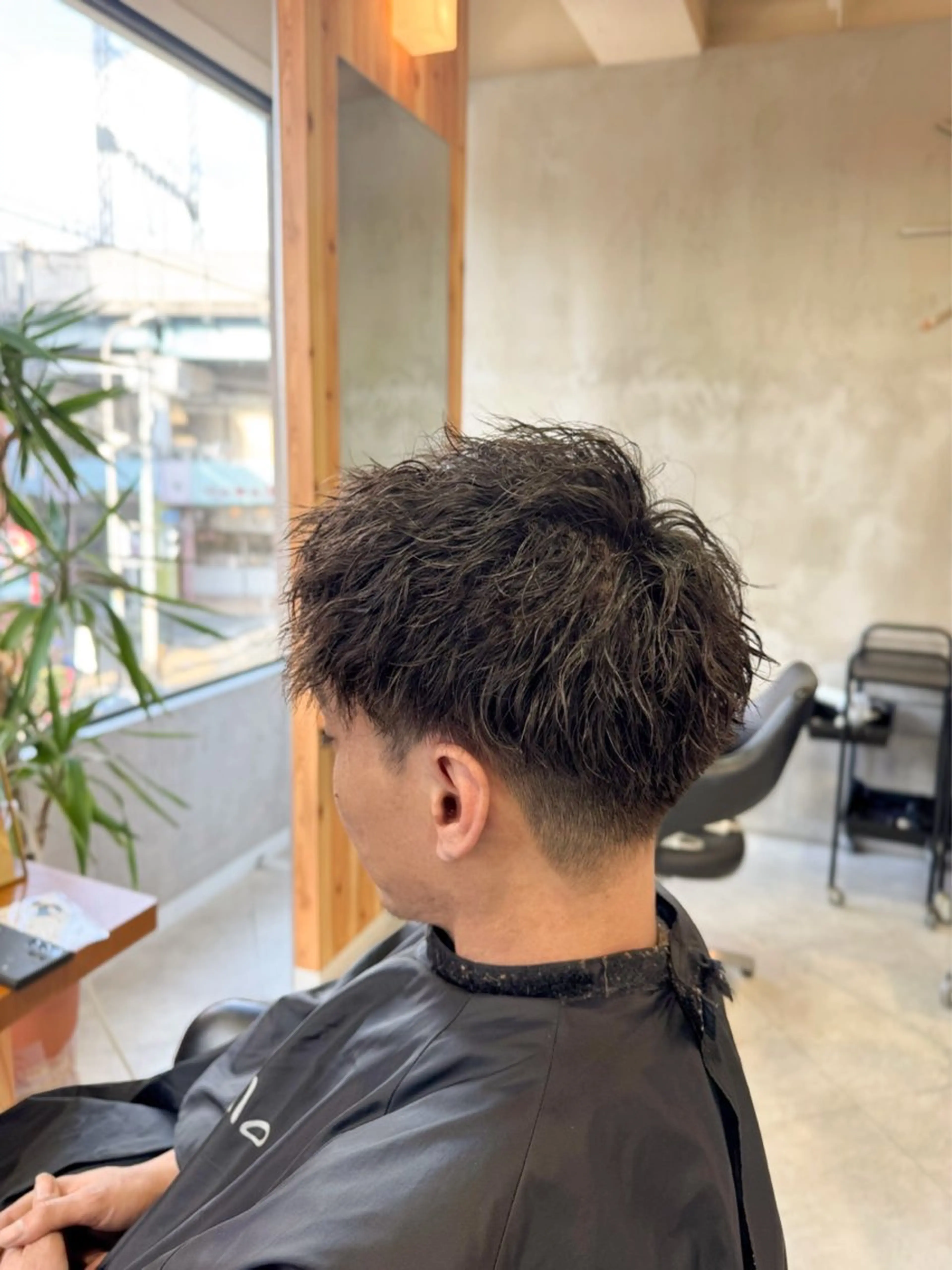 ショート パーマ メンズ カット パーマ 佐々木  まゆかのヘアスタイル