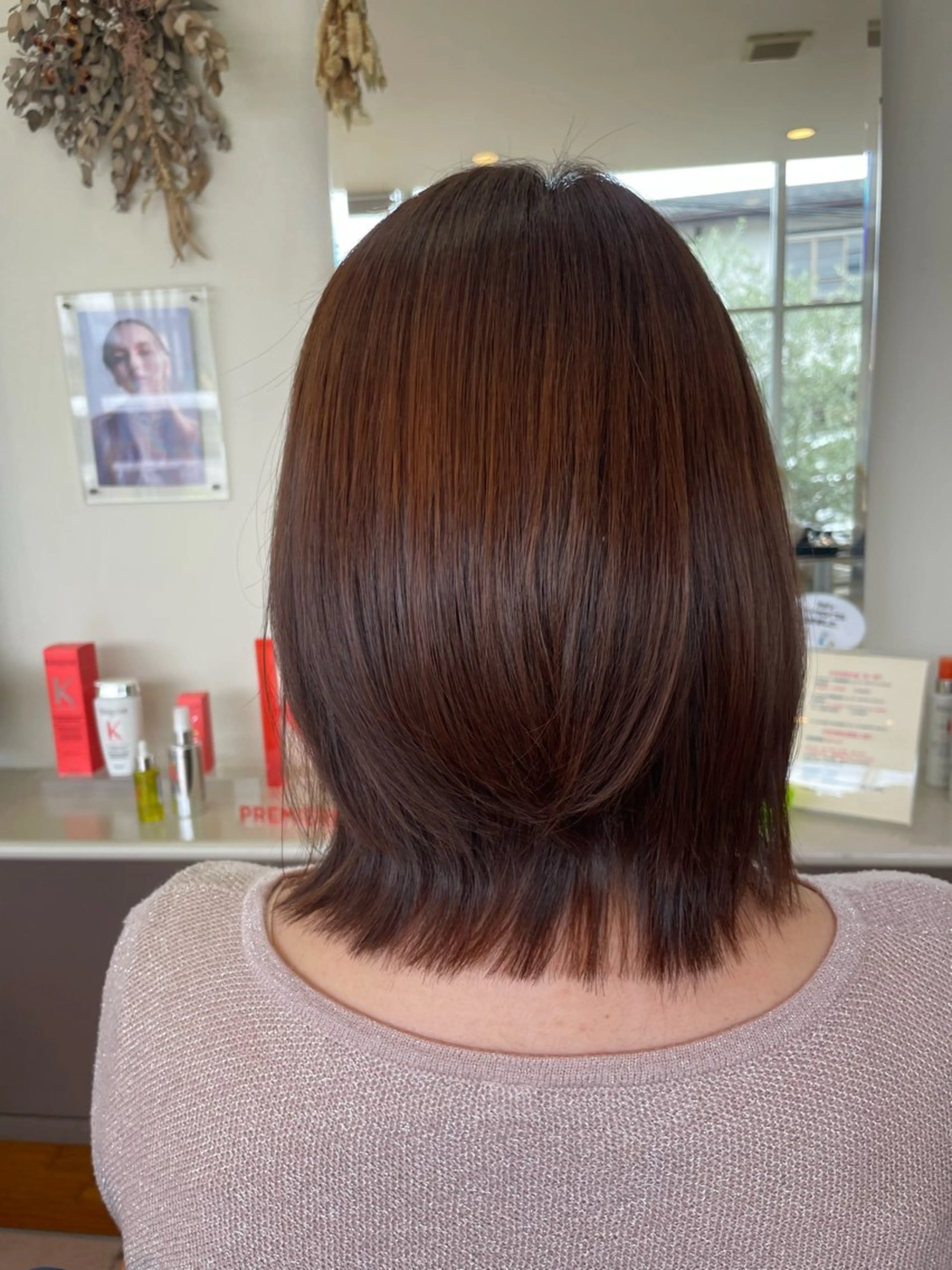 ミディアム 縮毛矯正 attrice杉山 綾乃のヘアスタイル