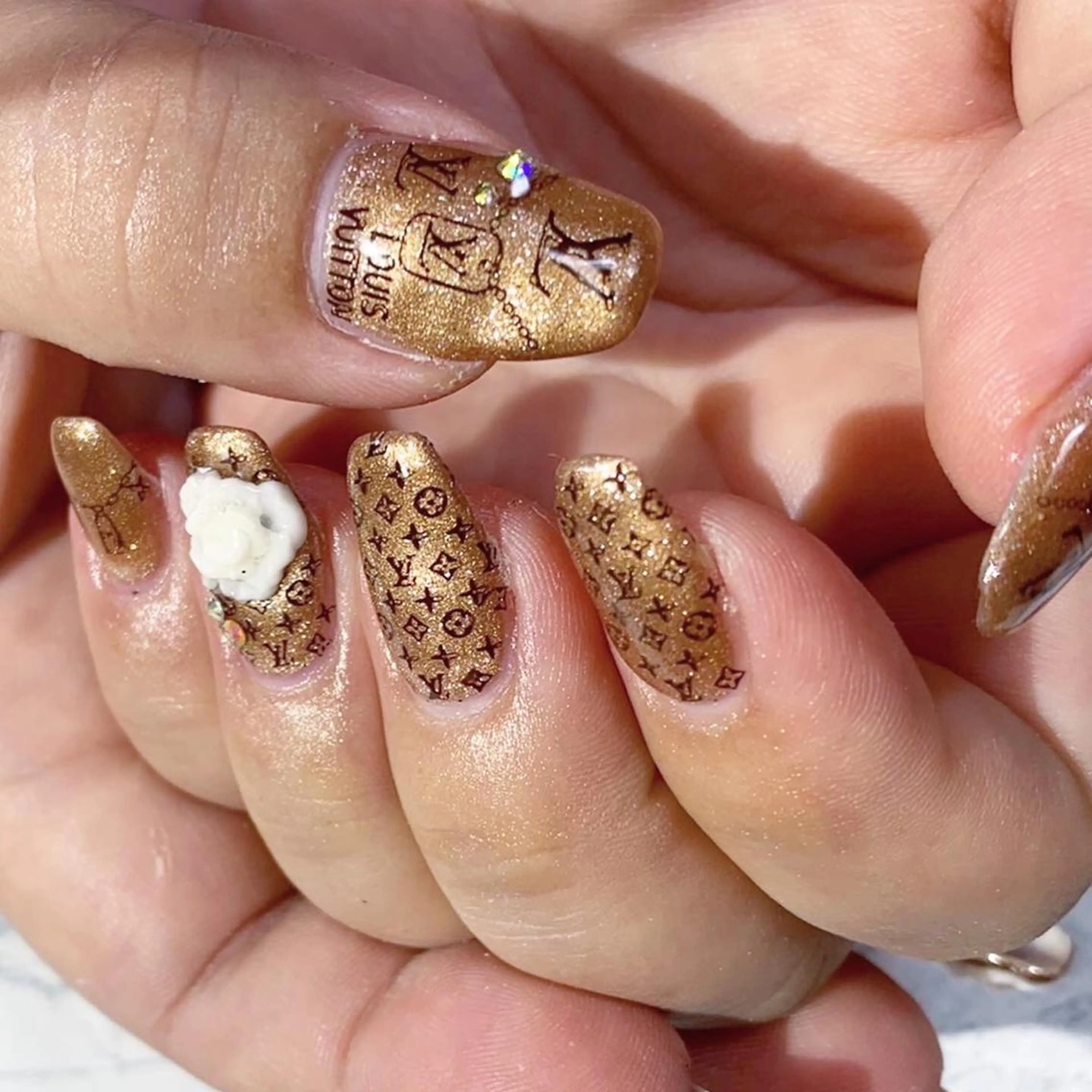 LOUIS VUITTON ネイルセット Manicure Kit S00 - Trunks, Travel and Home - Sport and Games