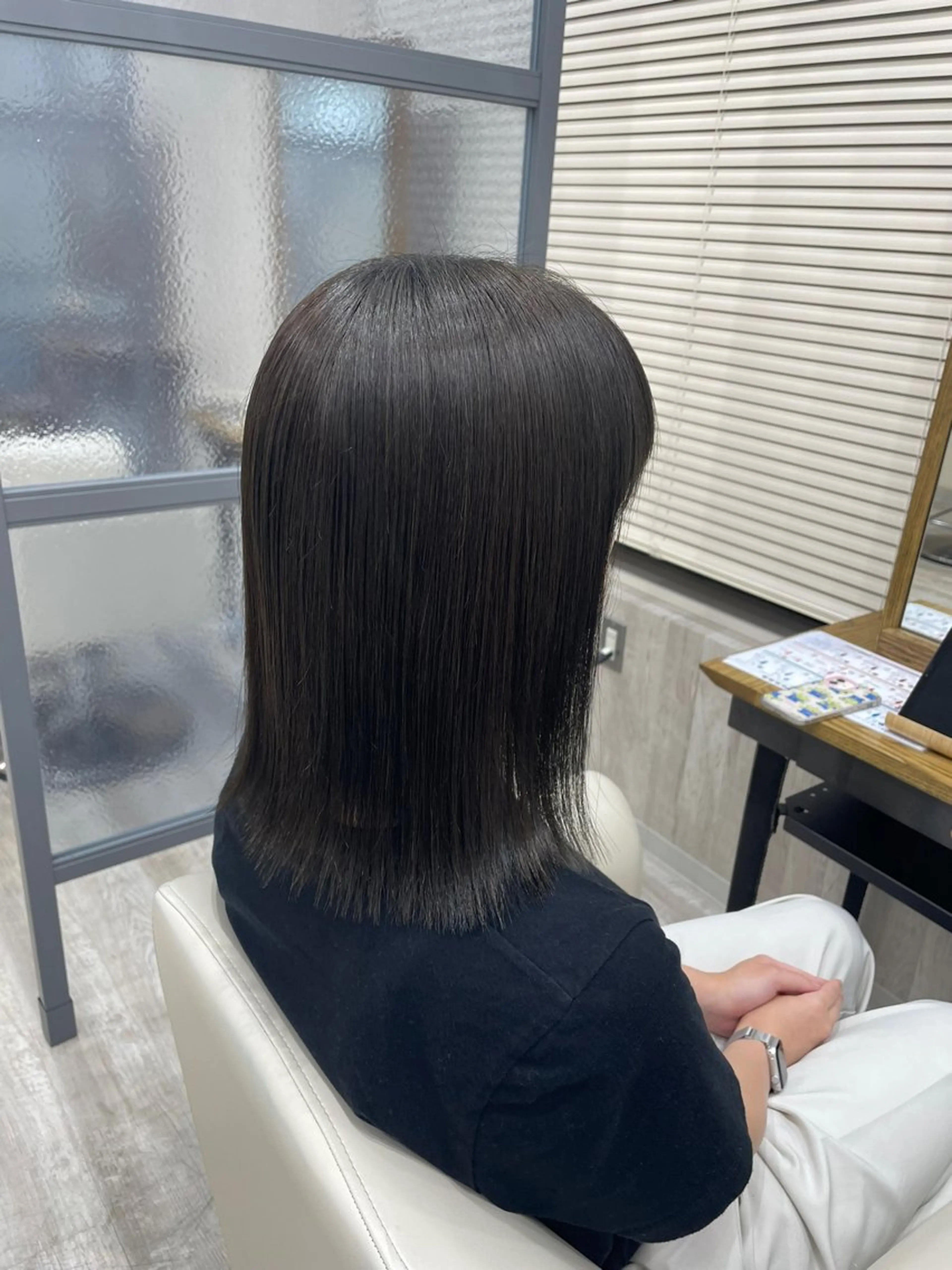 ミディアム ボブ Regarita【レガリタ】所属・小武海 俊太のヘアスタイル