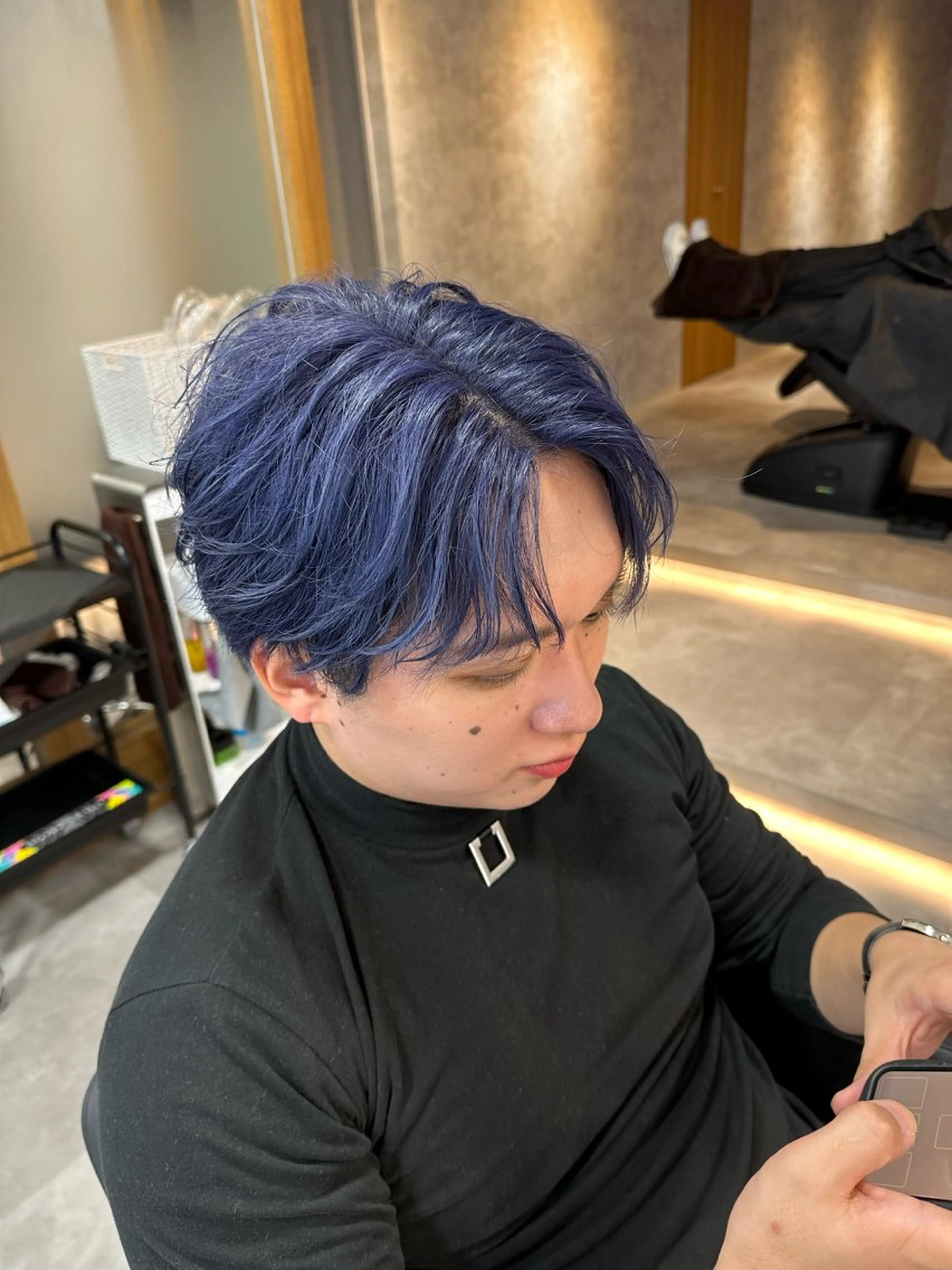 カラー メンズ ブルーカラー ネイビーカラー カット ヘアカラー 札幌メンズヘア指名 No.1光👑👑のヘアスタイル