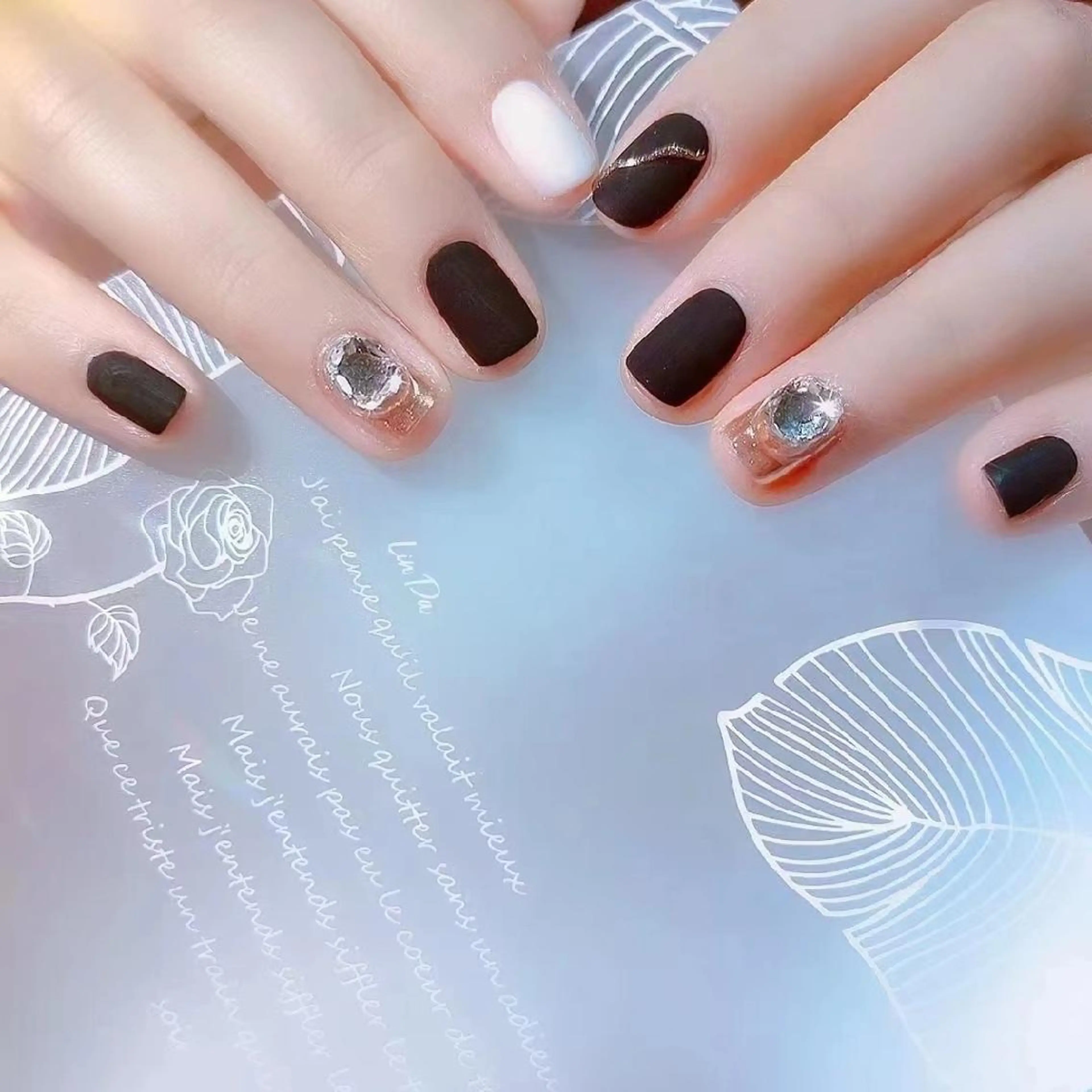 ネイル THE ONE栄店所属・Theone栄店 川原のネイルデザイン