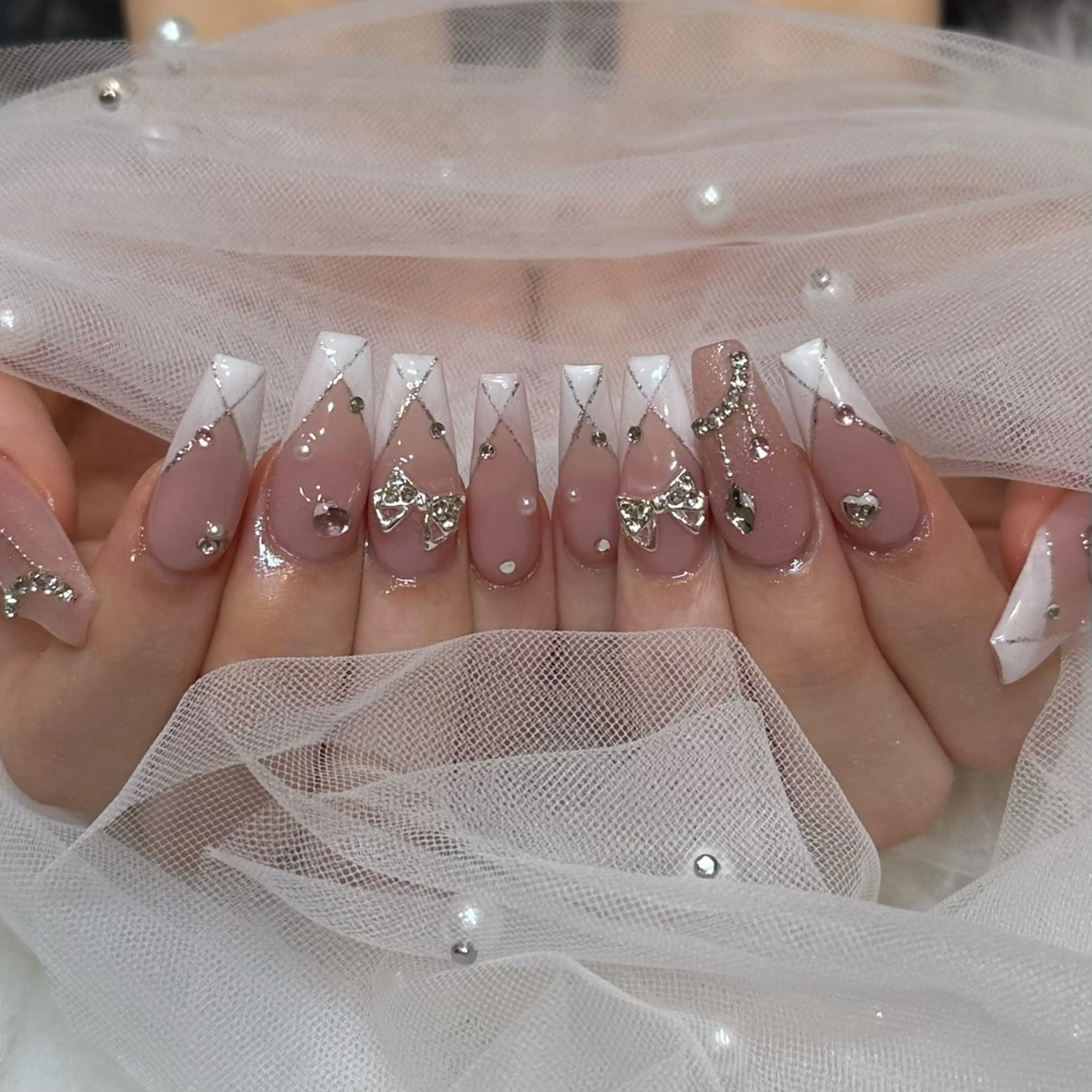 ネイル ハンドネイル She nail studio 原宿店所属・いいだえみ ୨୧ᵕ̤ᴗᵕ̤)のネイルデザイン