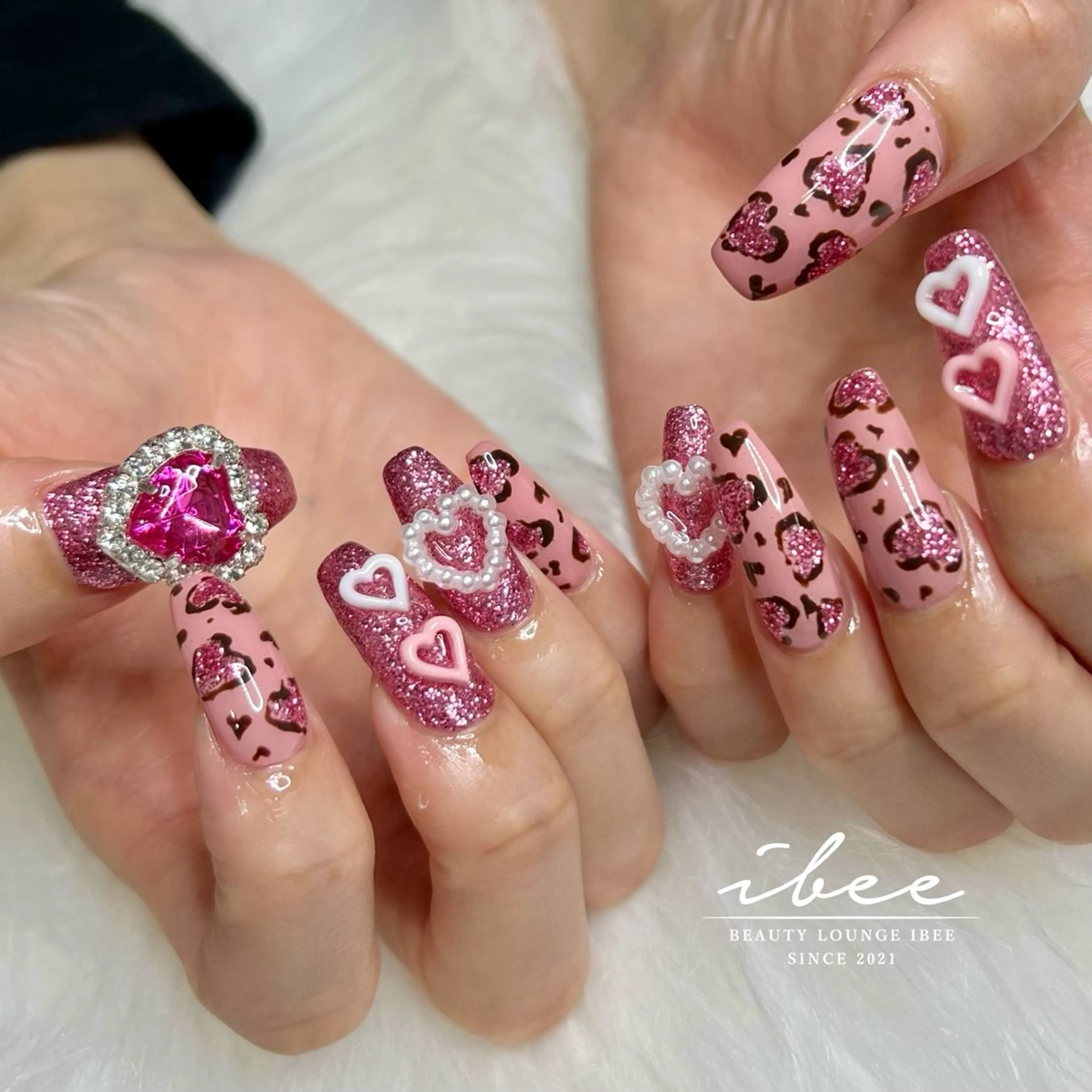 ネイル ハンドネイル ibee nail 🤍yumiのネイルデザイン