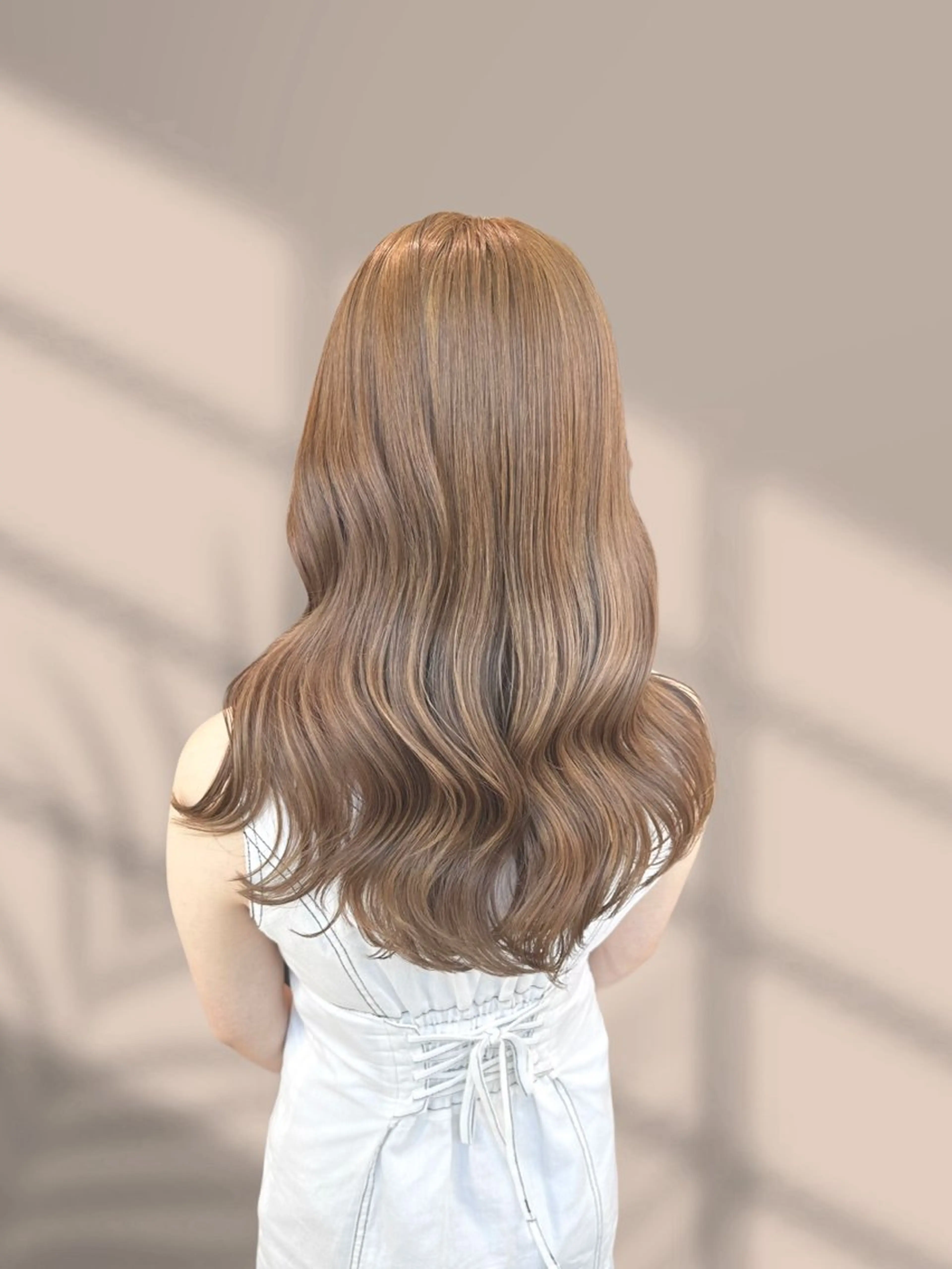 ロング カラー ヘアカラー くすみミルクティー／ ブラウン🪡TOWAのヘアスタイル
