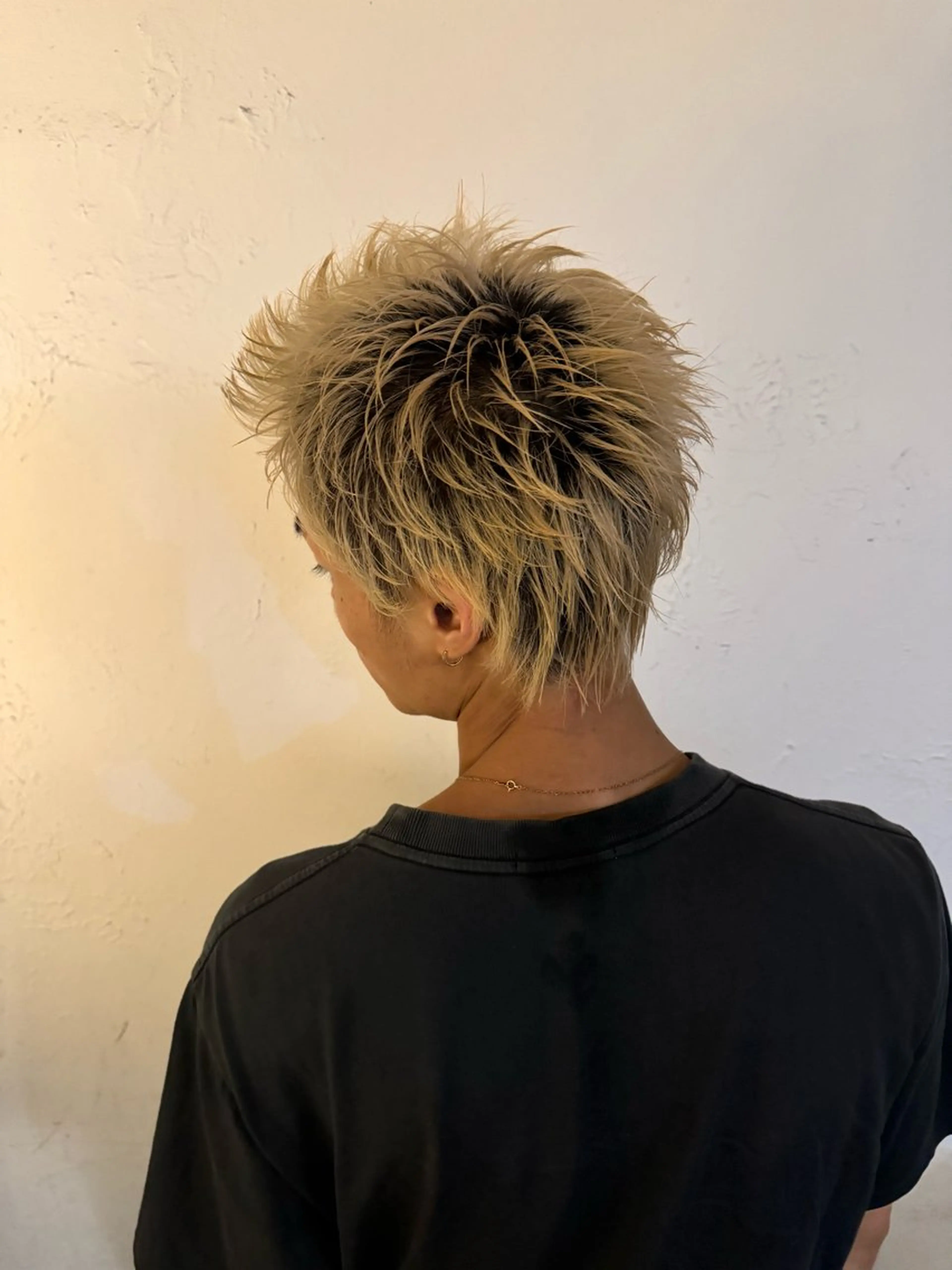 ショート メンズ センターパート ダウンパーマ フェードカット メンズハイライト メンズパーマ カット トリートメント 💈メンズ特化💈 TASUKUのヘアスタイル