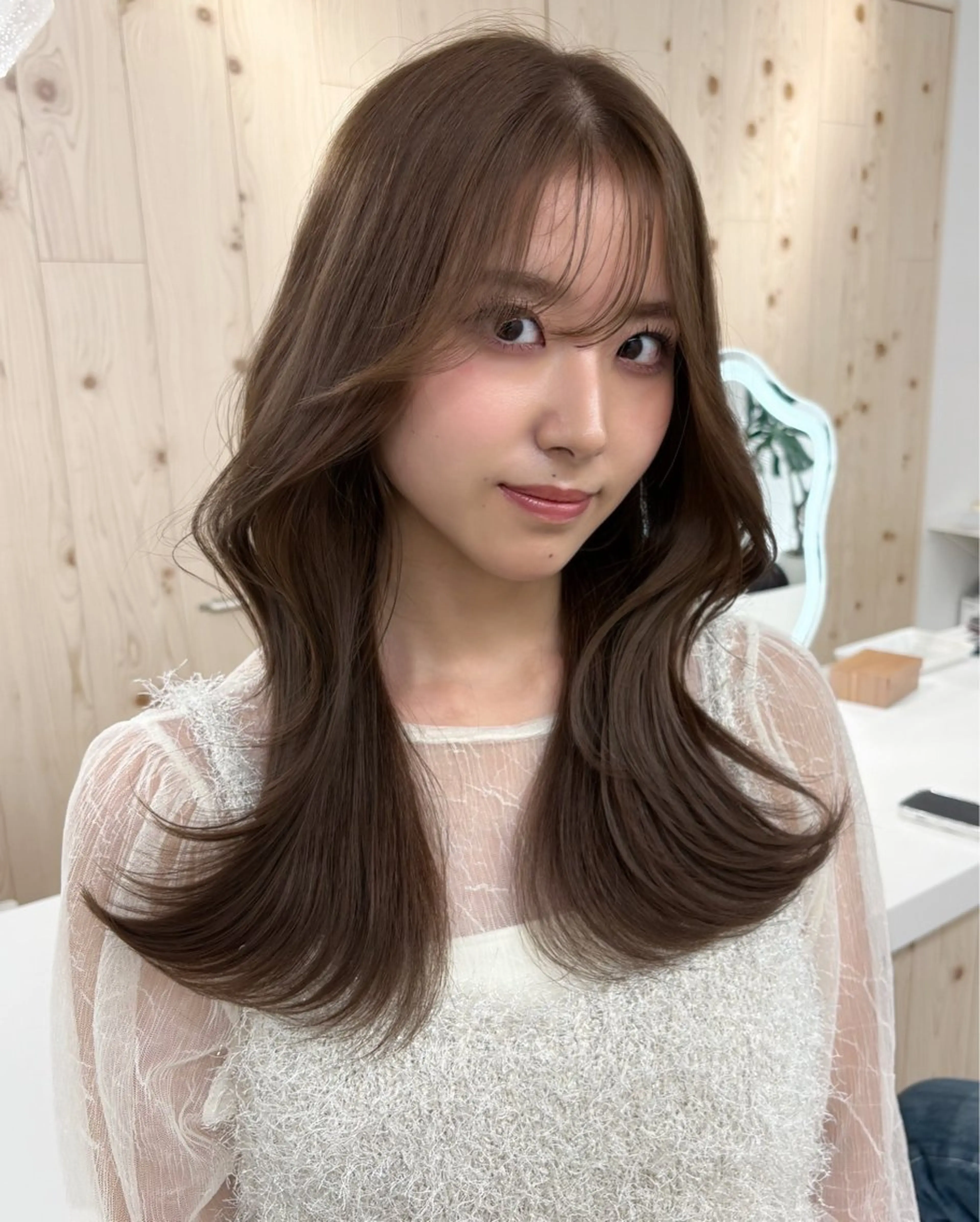 ロング カラー 新宿/韓国ヘア/ 髪質改善ストレートのヘアスタイル