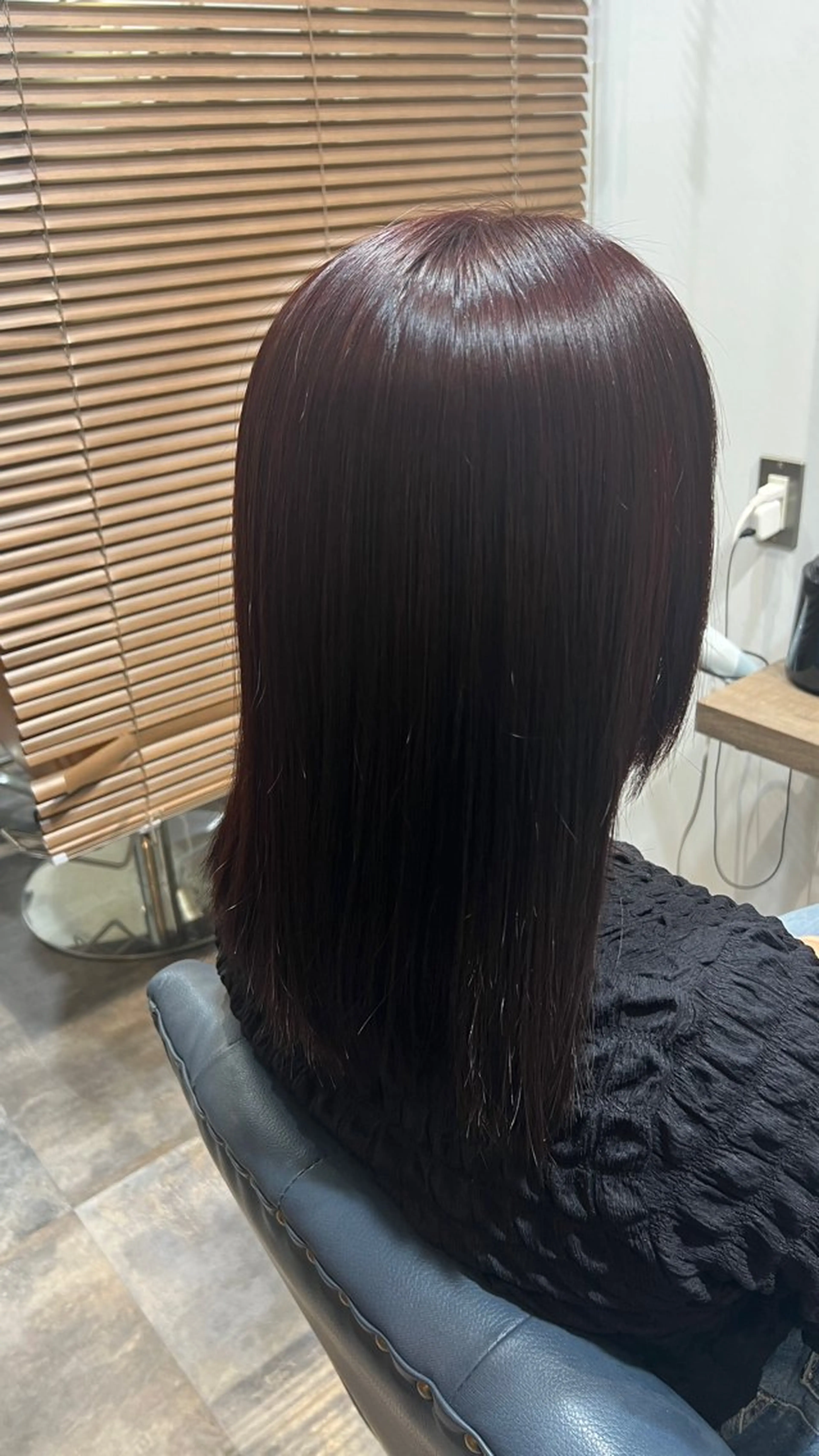 カラー et DOUCE所属・米山 すずののヘアスタイル