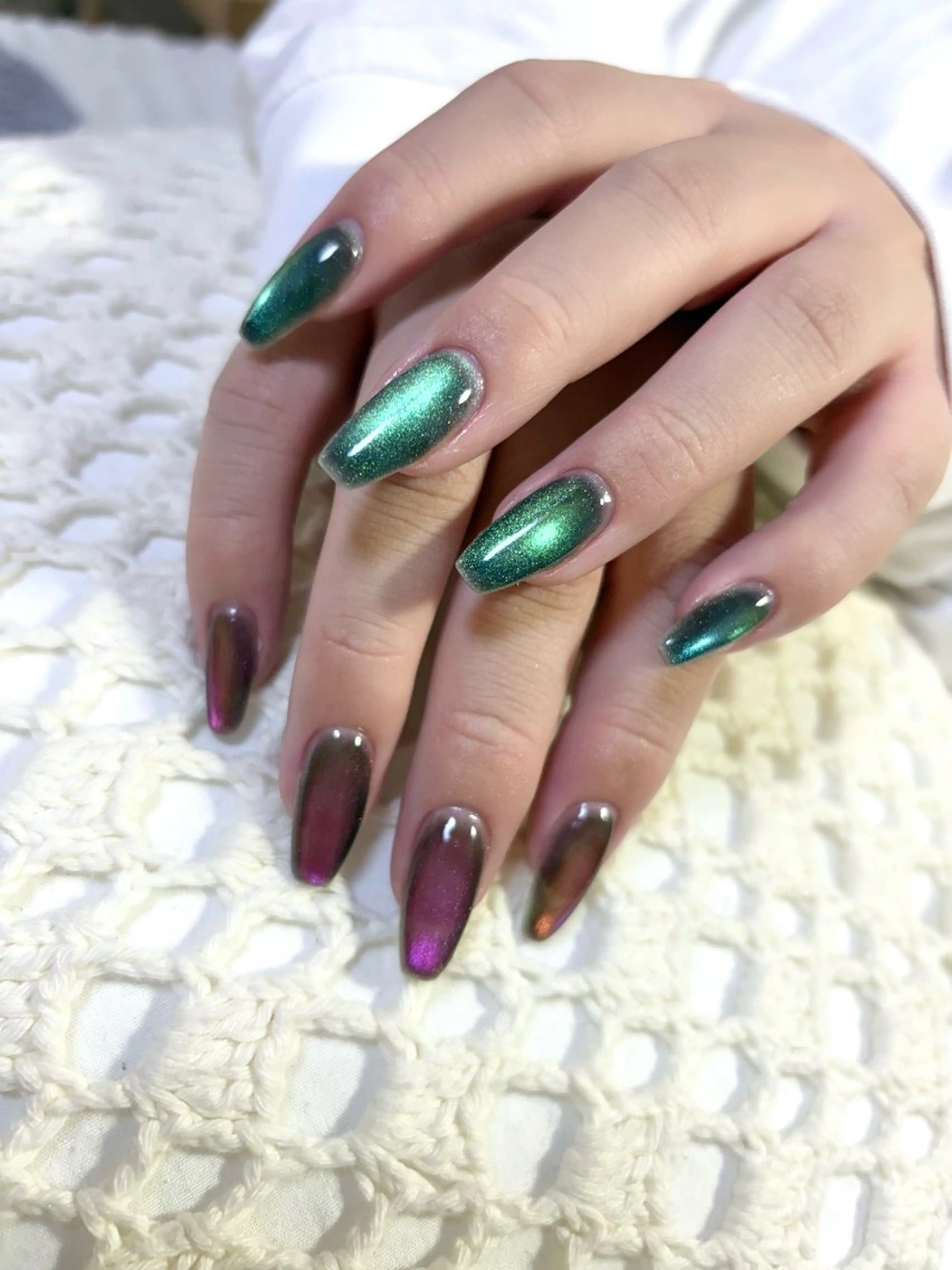 ネイル iRiS Beauty salon所属・YAMASHITA AYANEのネイルデザイン