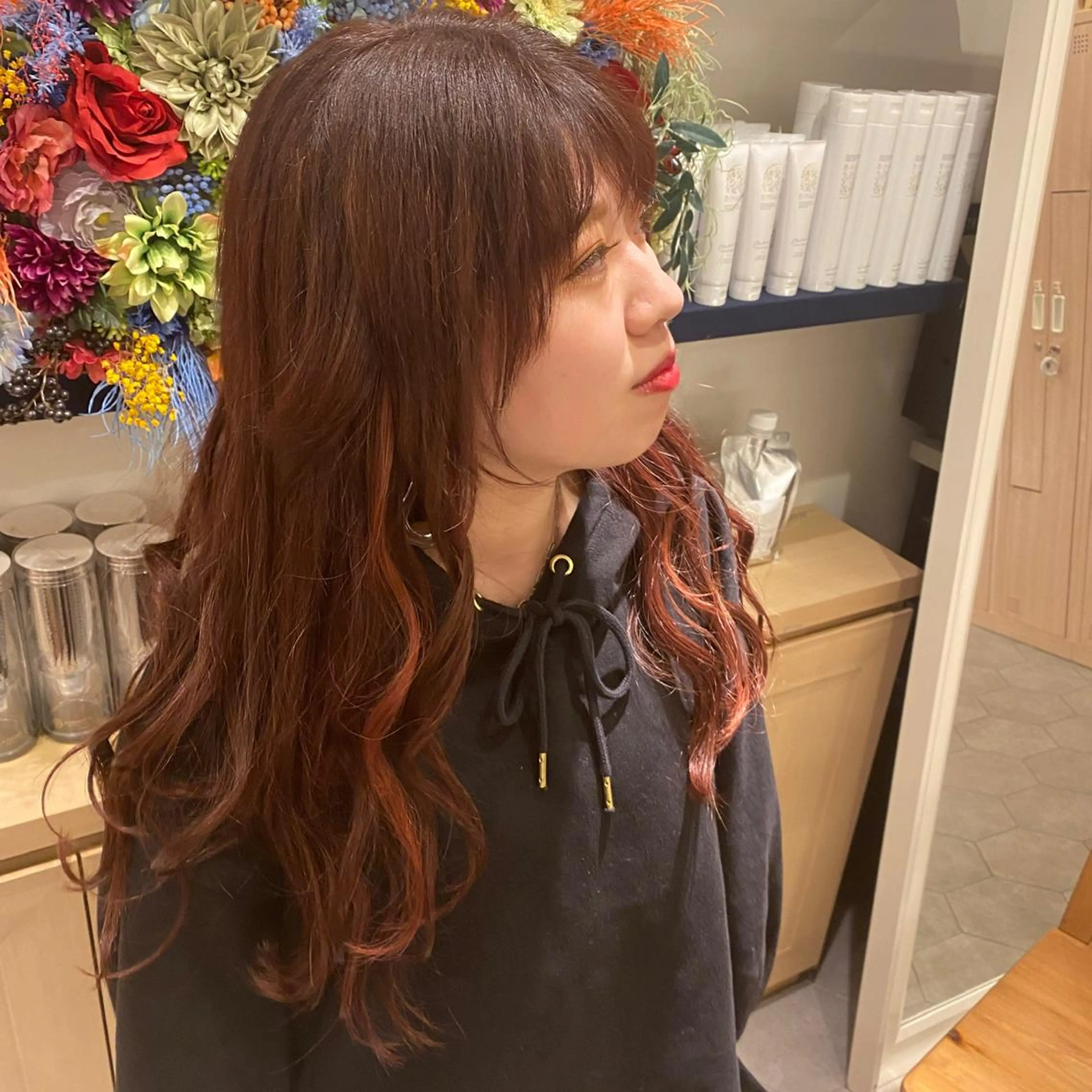 ロング しもかわ かほのヘアスタイル