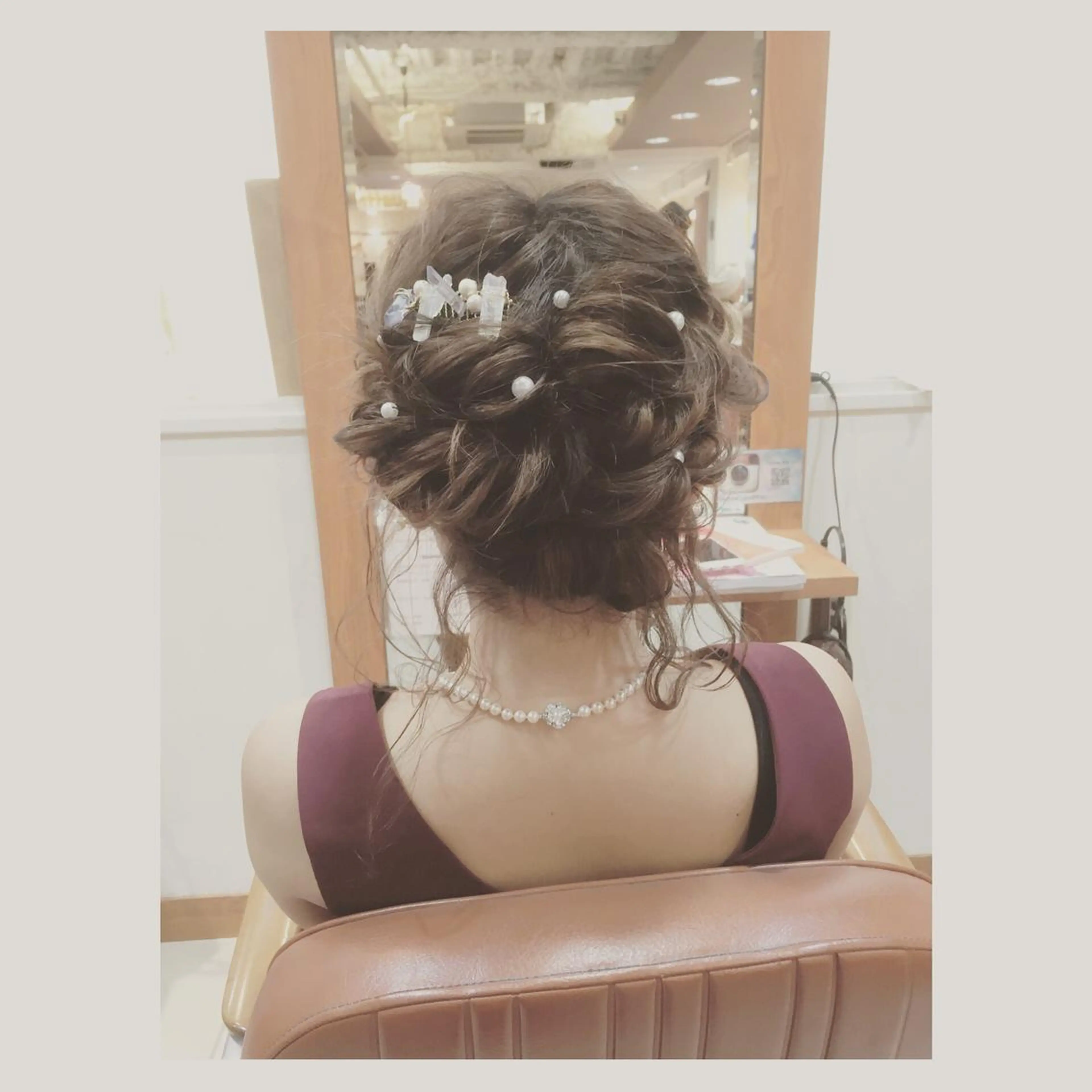 セミロング カラー パーマ ヘアアレンジ おくれ毛 可愛いを作る神 ナオヒロのヘアスタイル