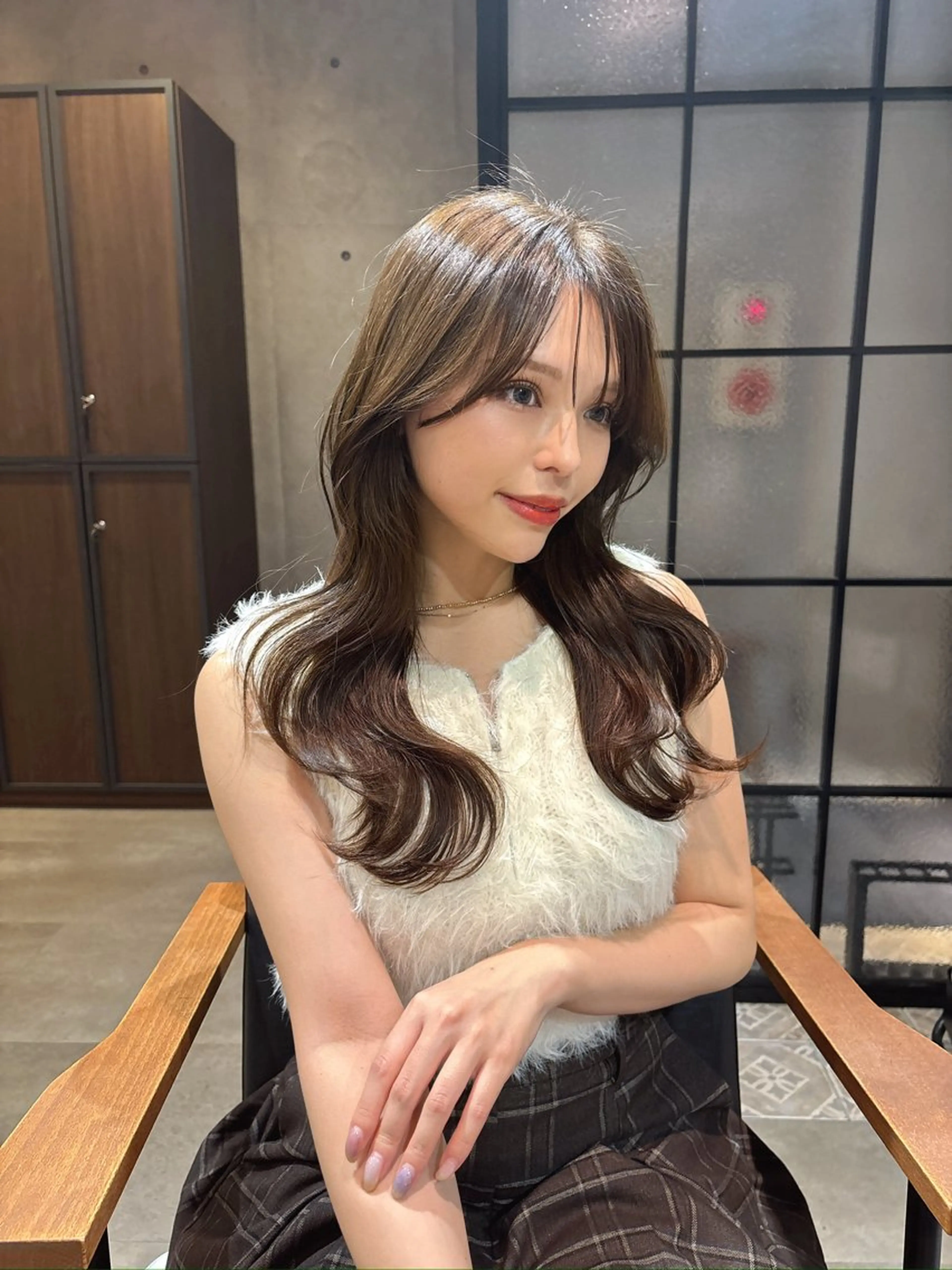 ロング カラー ブラウンカラー オリーブブラウン カット ヘアカラー トリートメント レイヤーカット /髪質改善/千葉怜寿のヘアスタイル