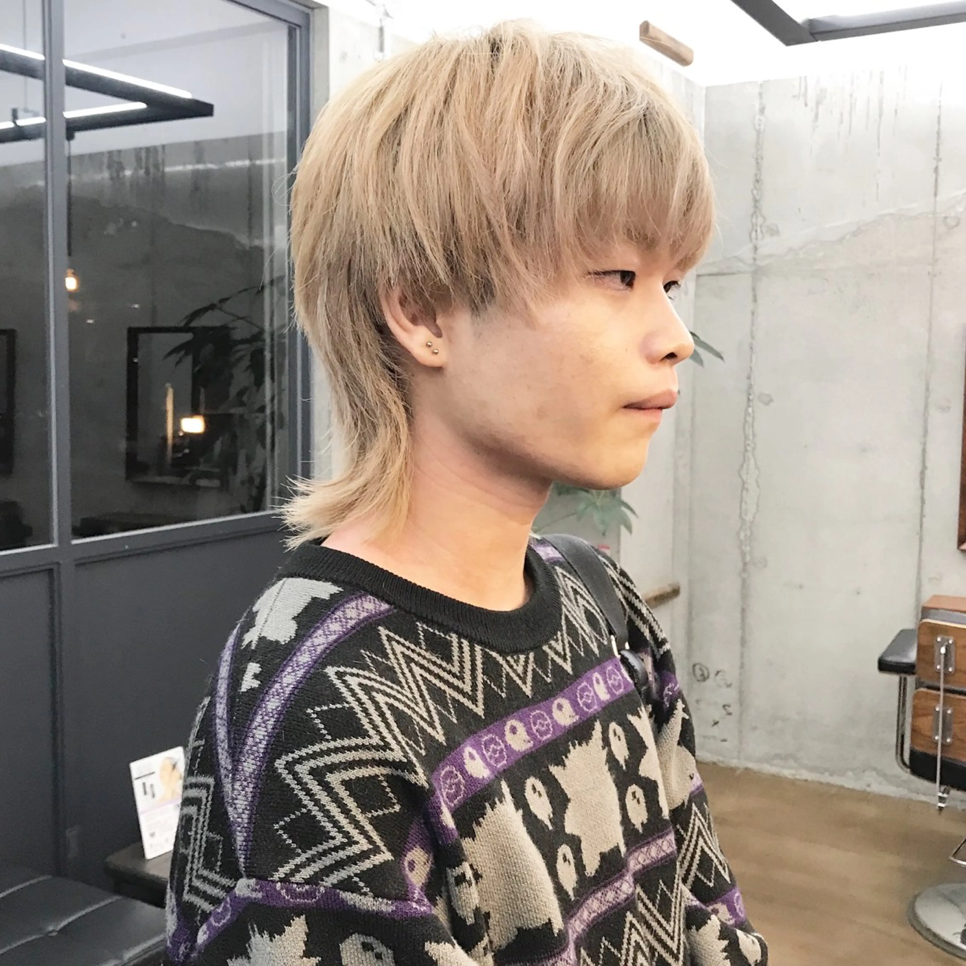 ショート カラー メンズ メンズハイトーン メンズウルフカット ハイトーンカラー ショートヘア ウルフカット カット ヘアカラー トリートメント ヘアセット ✂︎ウルフ・ショート ✂︎MIKUNIのヘアスタイル
