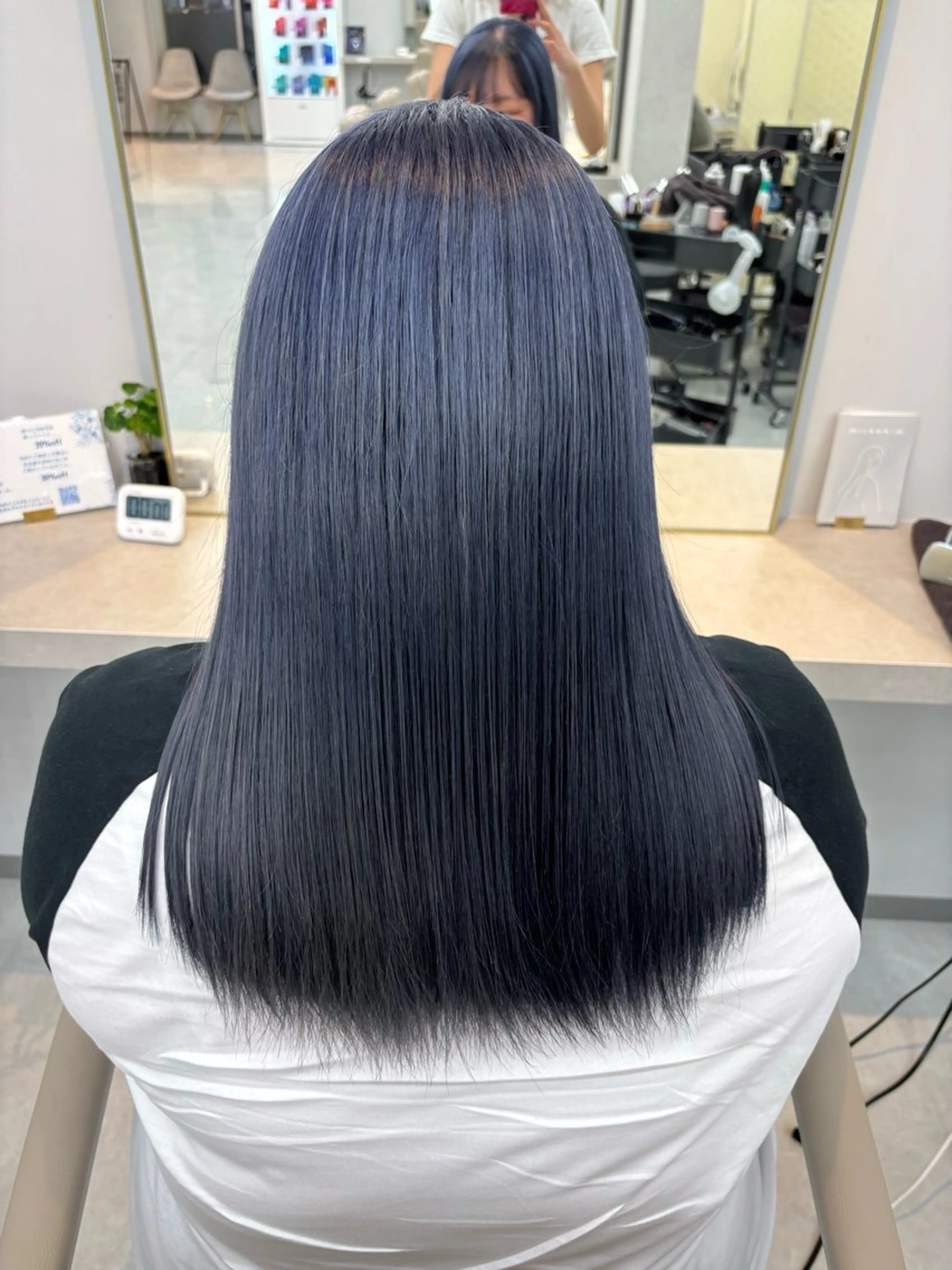 ロング ヒメザキ ユリのヘアスタイル