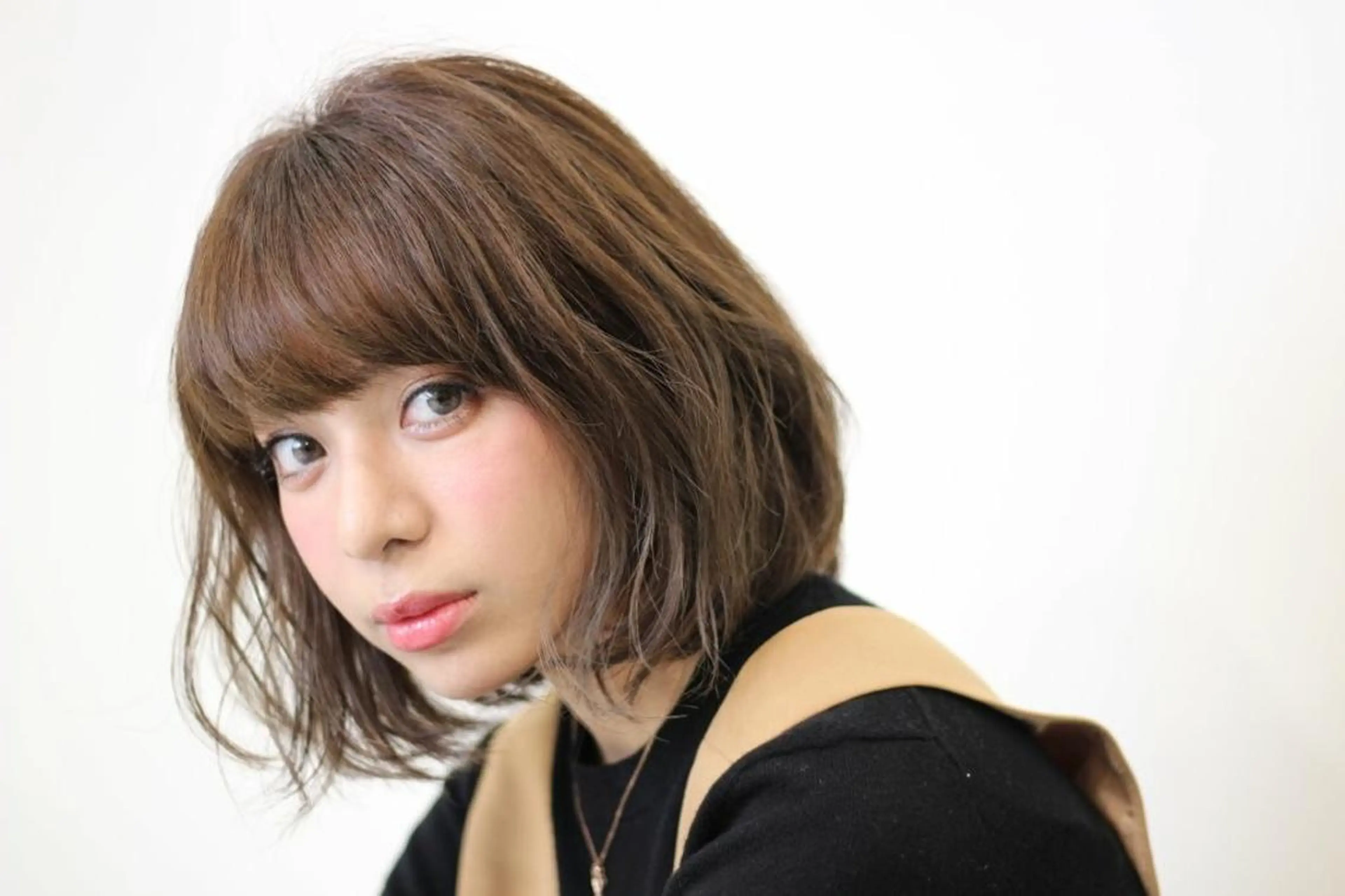ショート アッシュ ボブ 杉若 利彦のヘアスタイル